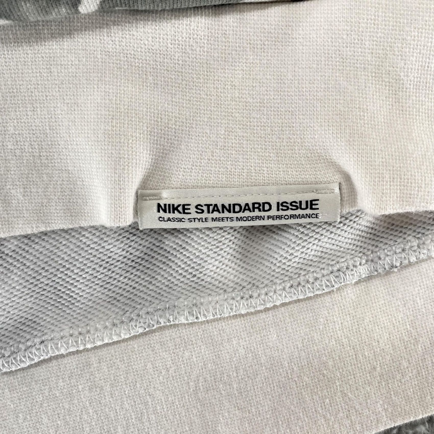 Nike Nike Hoodie Mens Medium FLY Dri-FIT Standard Issue Tie Dye Sweatshirt Y2K Grunge Size US M / EU 48-50 / 2 - 7 Thumbnail