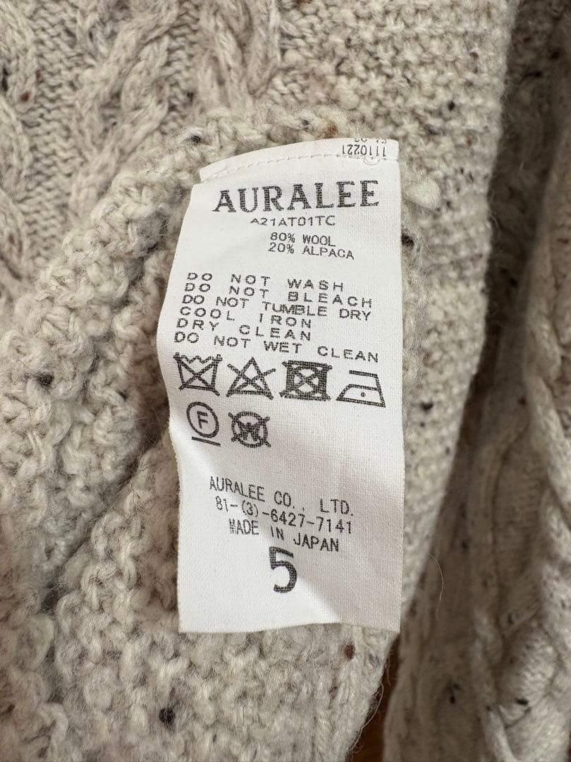 Auralee Wool Baby Alpaca Nepped Cable Knit Turtle Neck Sweater Size US L / EU 52-54 / 3 - 4 Thumbnail