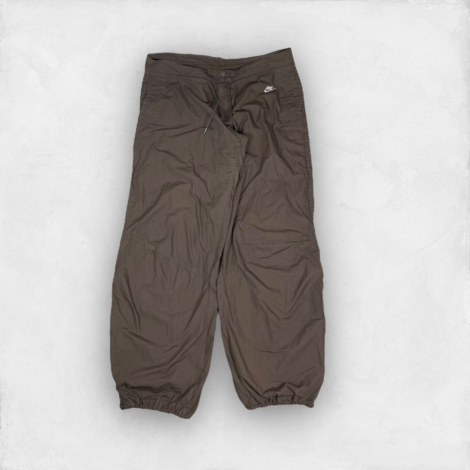Nike × Vintage Nike Women's Brown Mid-Rise Baggy Drill Track Pants Large Size 27" / US 4 / IT 40 - 1 Thumbnail