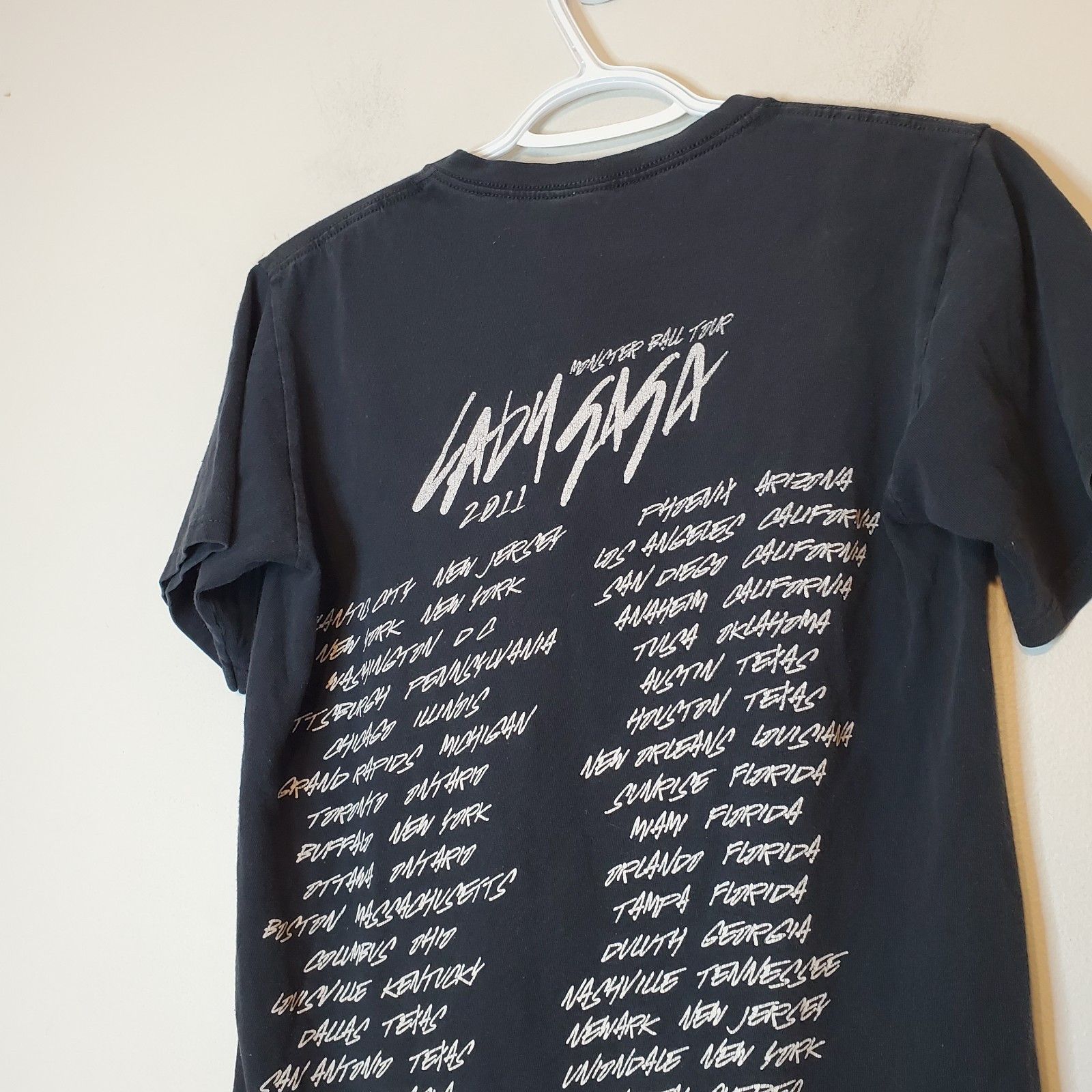 Vintage Y2k 2011 Lady Gaga Born This Way Tour Shirt Black Size S Size US S / EU 44-46 / 1 - 4 Thumbnail