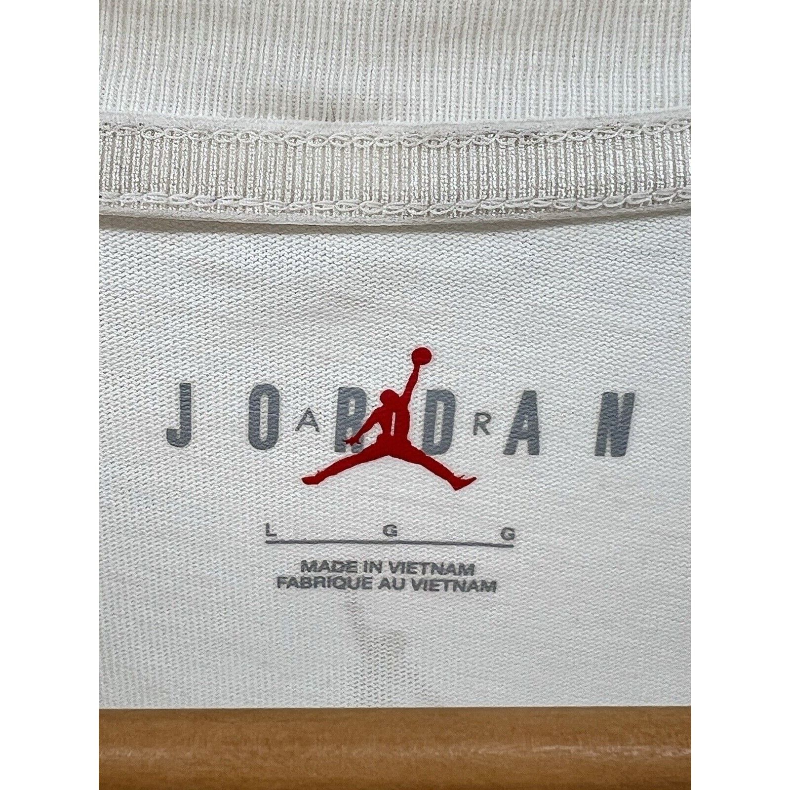 Jordan Brand Air Jordan x J Balvin Tee Shirt Sail Purple DR2962-133 Size US L / EU 52-54 / 3 - 3 Thumbnail