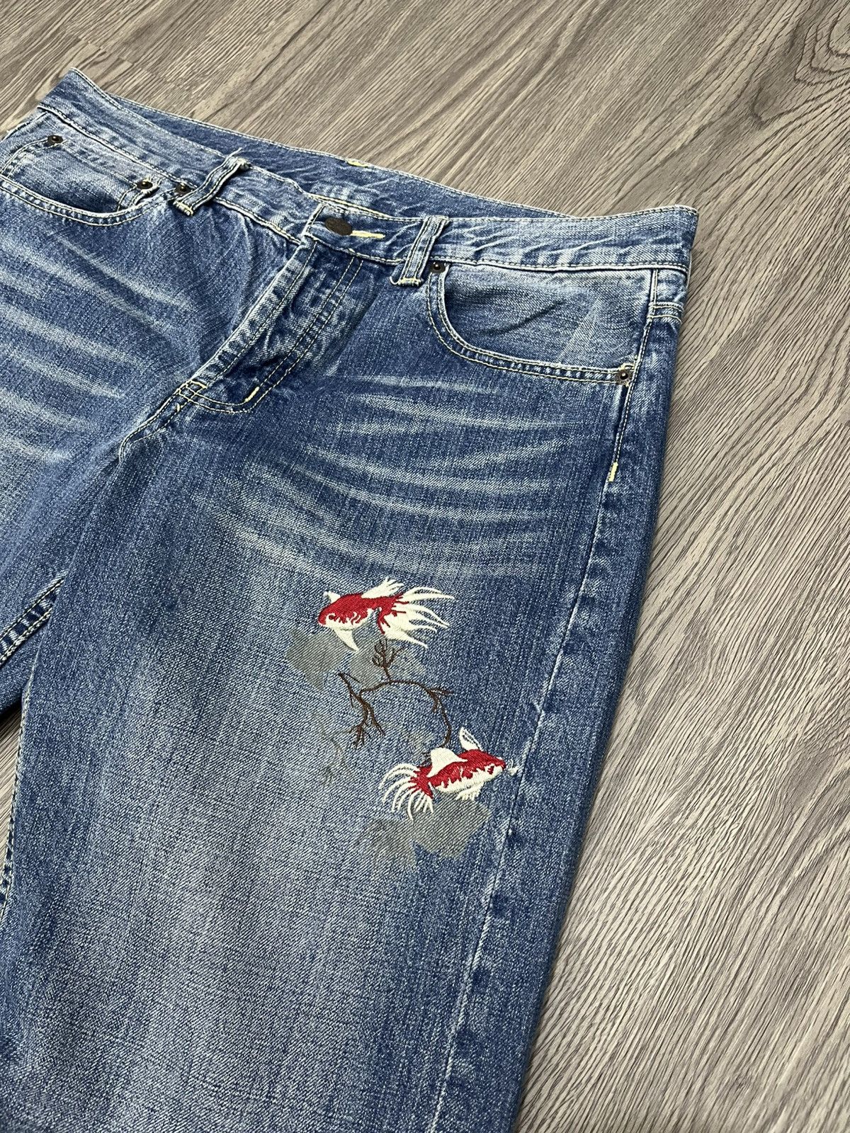 Japanese Brand 🇯🇵Vtg Takeo Kikuchi Koi jeans 🇯🇵 Size US 35 - 3 Thumbnail