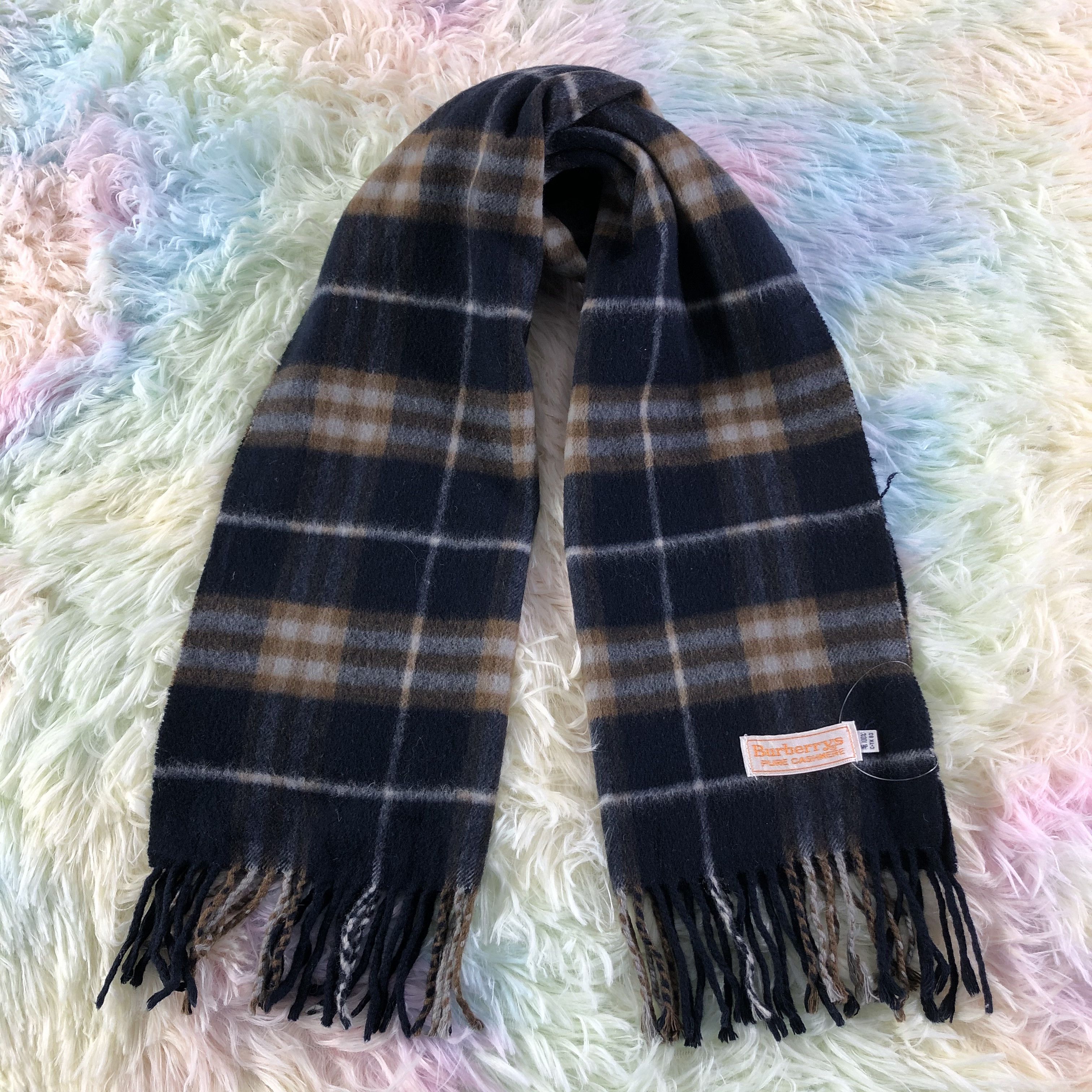 Burberry × Vintage Burberry Scarf / Muffler / Neckwear - KM228 Size ONE SIZE - 1 Thumbnail