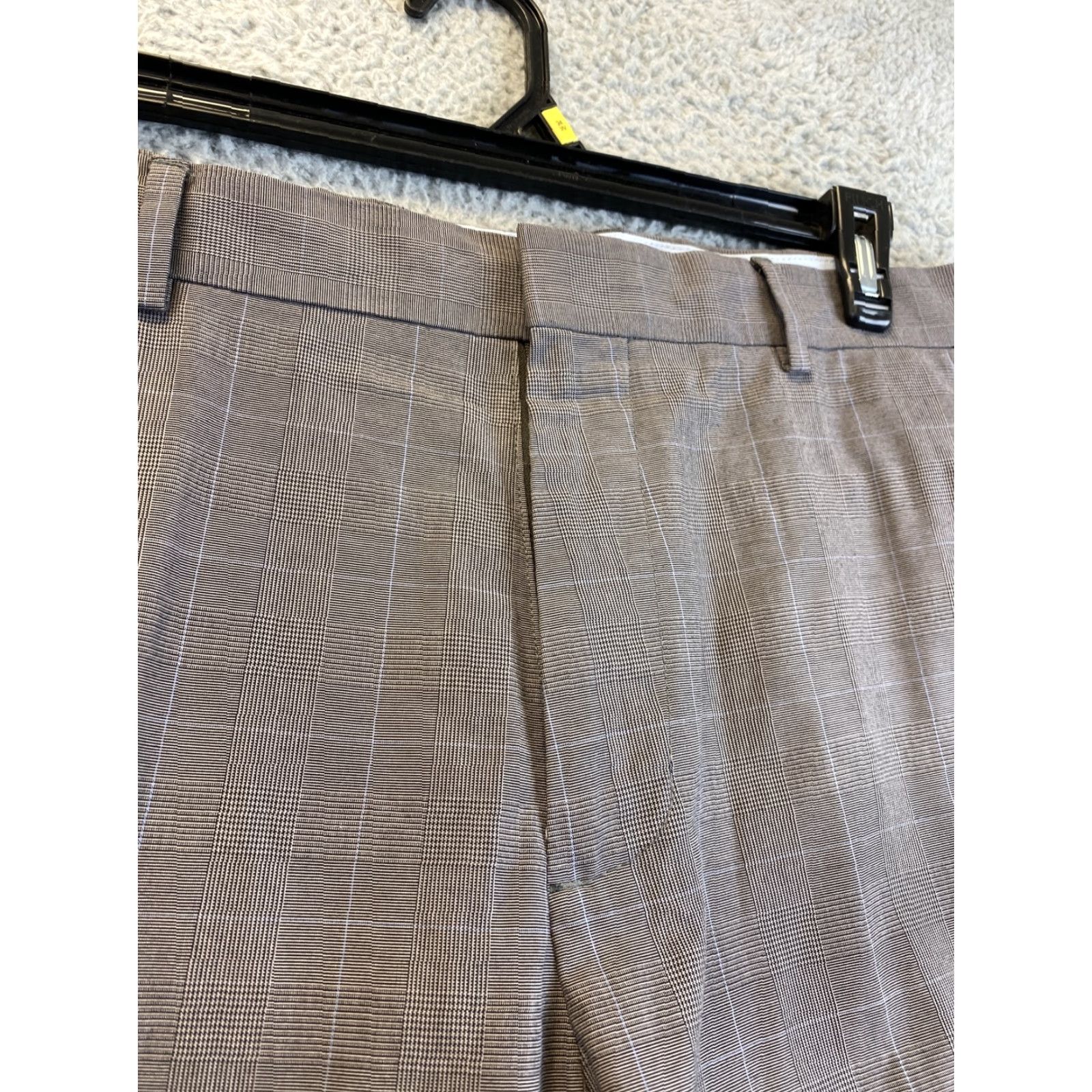 Banana Republic Banana Republic Emerson Chino Pants Men's 35x34 Flat Front Brown 92-49 Regular Fit Inseam 34 Size 35 Size US 35 - 7 Thumbnail
