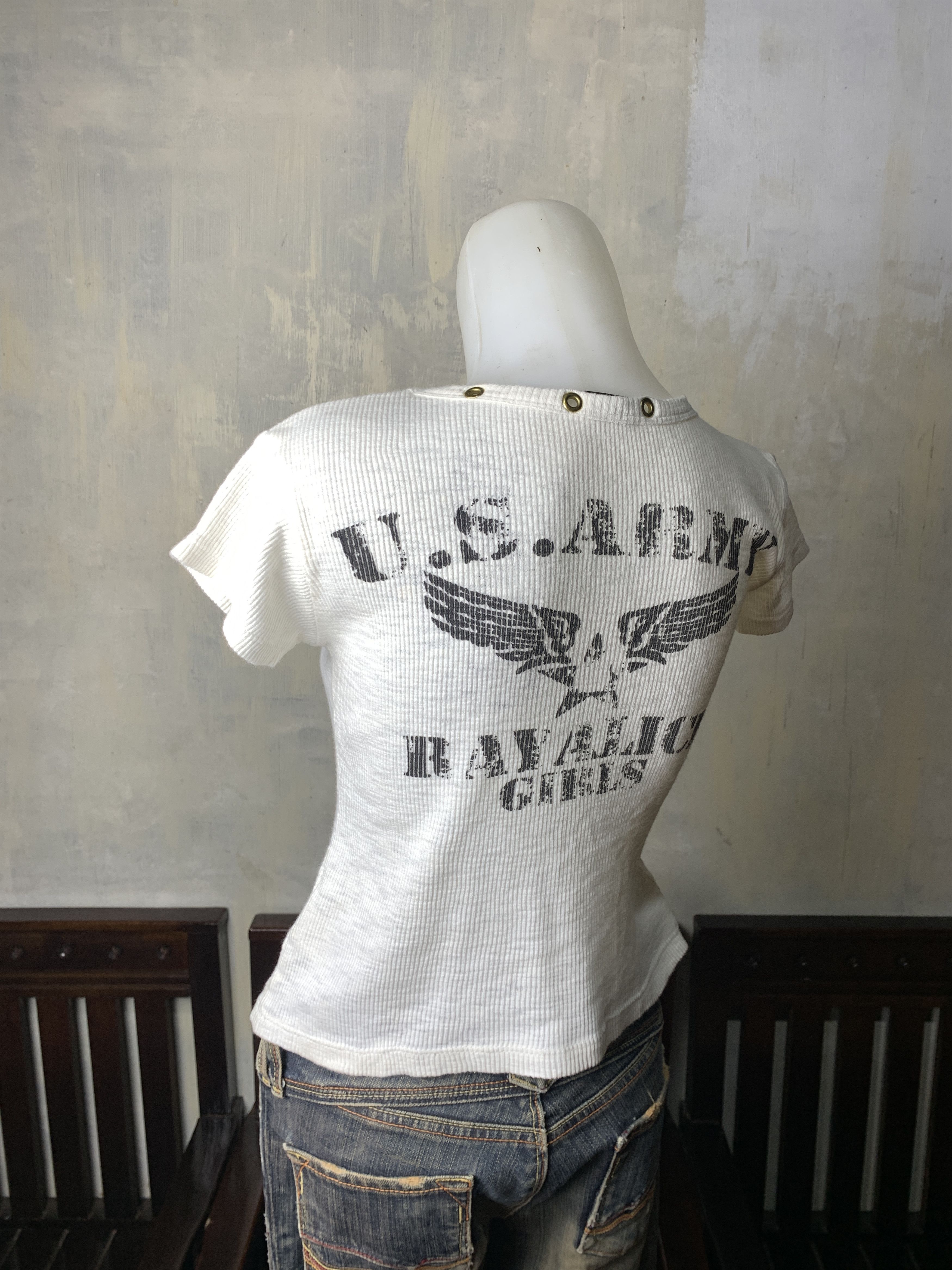 Japanese Brand Ray Alice White Eyelete Thermal Baby Tee (S) Size S / US 4 / IT 40 - 2 Thumbnail