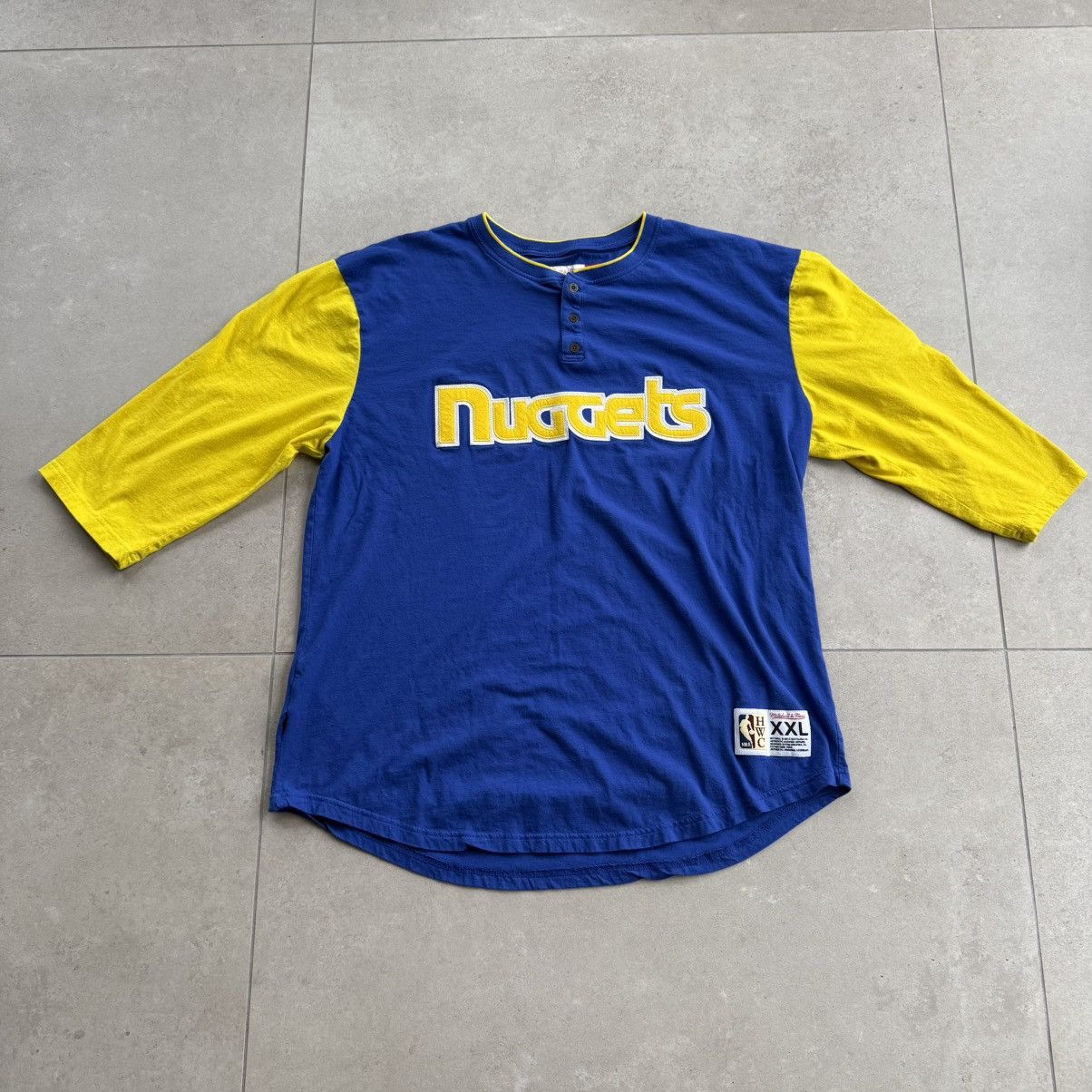 Mitchell & Ness Mitchell & Ness Denver Nuggets 3/4 Sleeve T Shirt Size US XXL / EU 58 / 5 - 1 Thumbnail