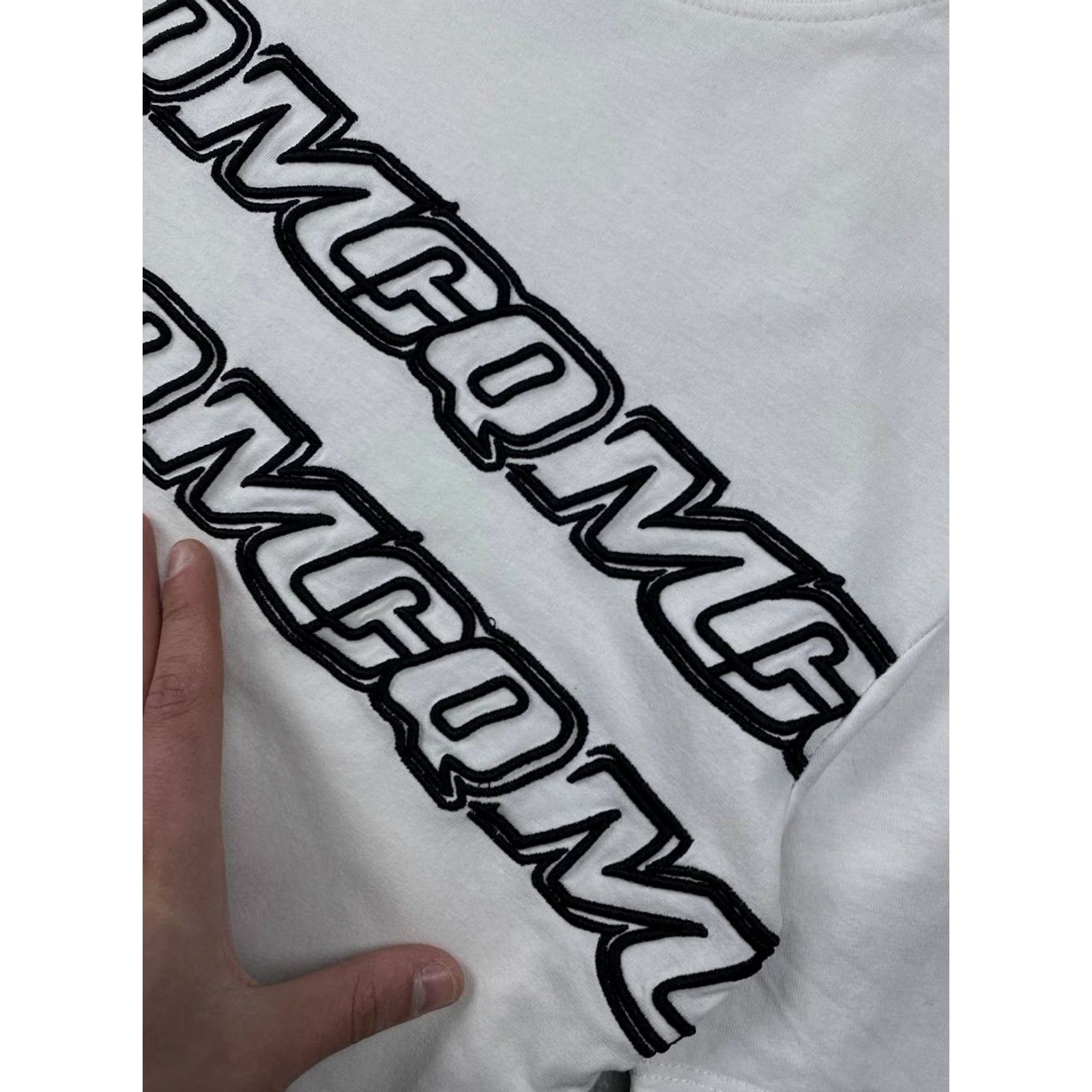 Alexander McQueen Alexander McQueen Big Logo McQ Repeat T-Shirt Men Size M White Size US M / EU 48-50 / 2 - 3 Thumbnail