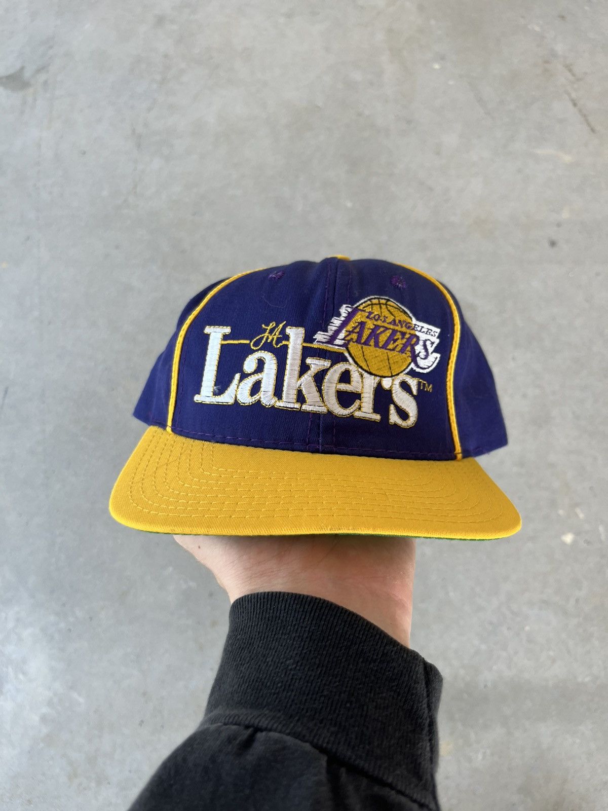 NBA Vintage 90’s La Lakers NBA The Game Striped Snapback Hat Size ONE SIZE - 1 Thumbnail