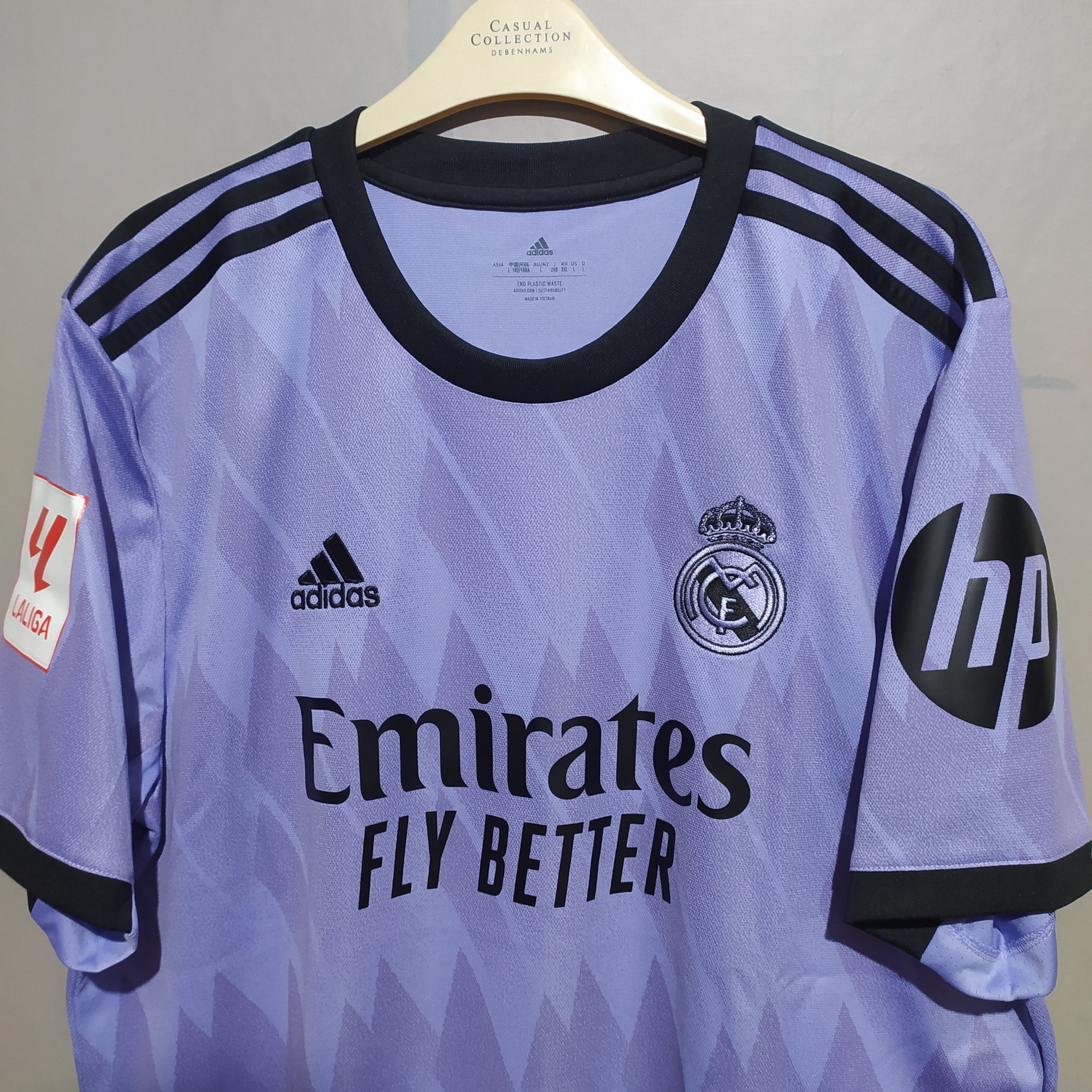 Adidas Real Madrid 2022/24 #5 Bellingham Away Jersey Size US M / EU 48-50 / 2 - 2 Thumbnail
