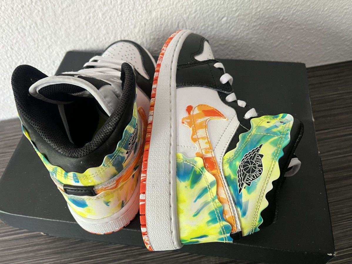 Nike Air Jordan 1 Mid “Paint Drip” Size US 6 / IT 36 - 7 Thumbnail