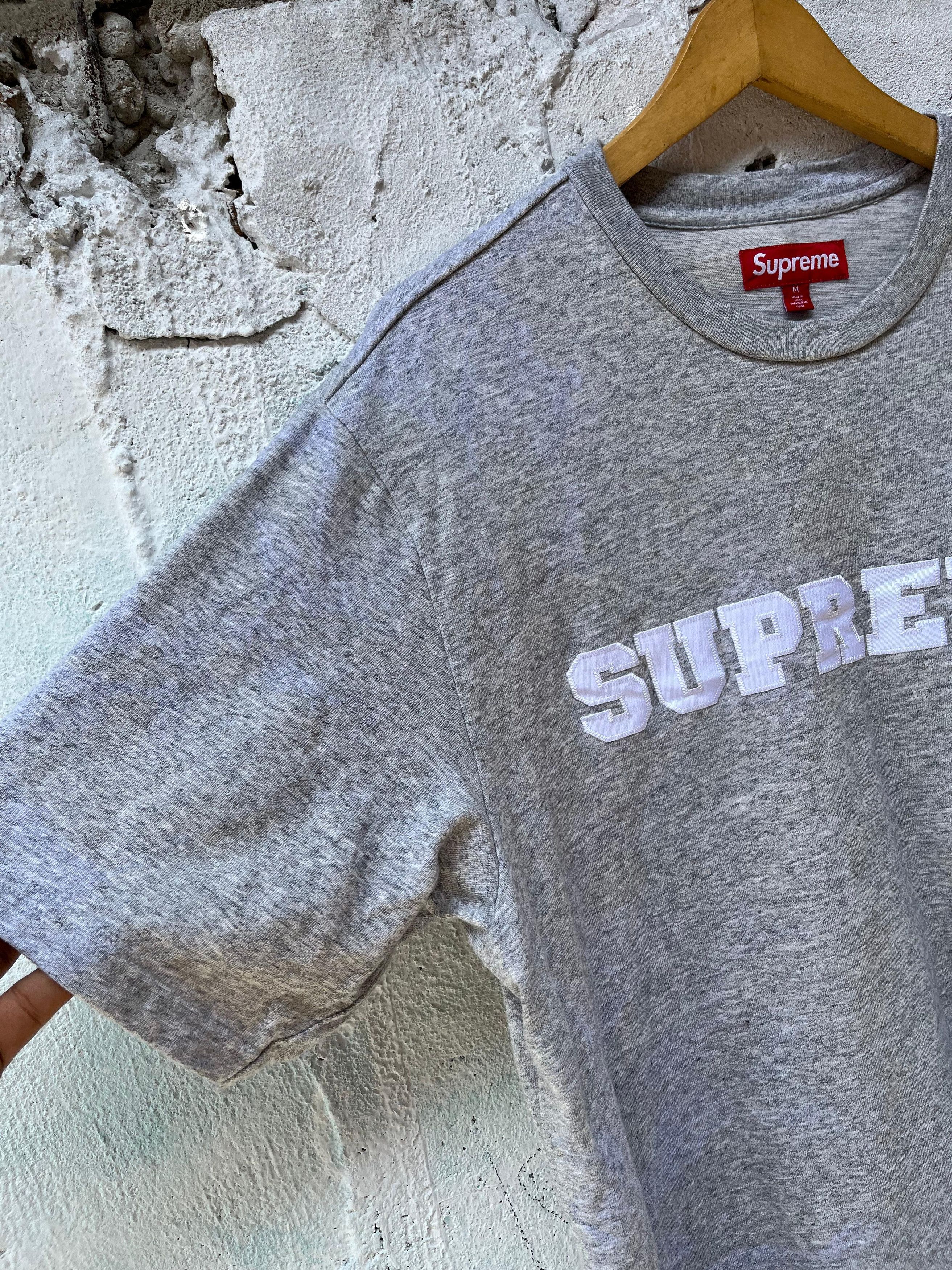 Supreme Supreme Collegiate Grey Tshirt Size US M / EU 48-50 / 2 - 4 Thumbnail