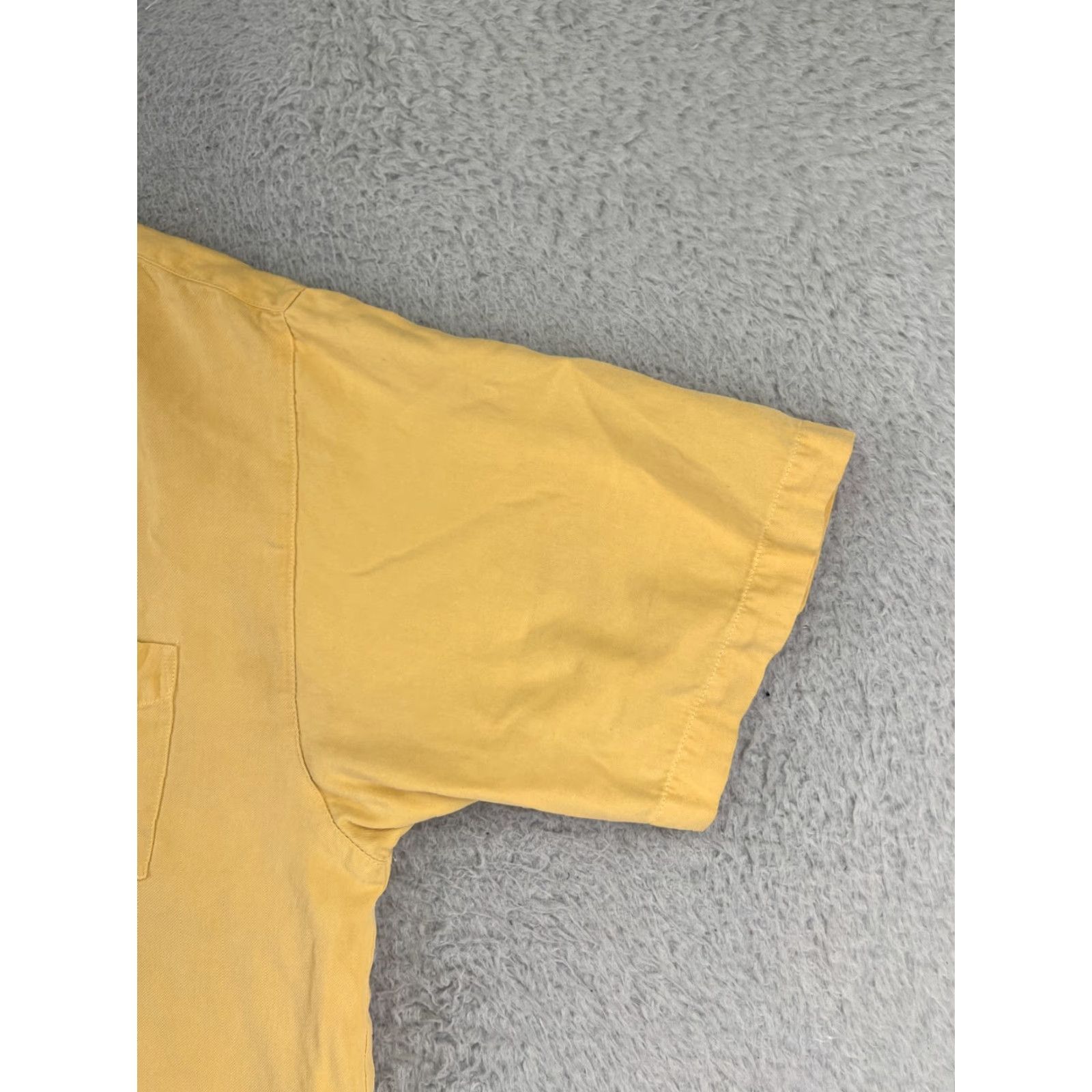 Tommy Bahama VINTAGE Tommy Bahama Shirt Men Large Yellow Silk Palm Date 2007 Aloha, Beach, Hawaiian, Vacation, Resort Button-Up Shirt Mens Size US L / EU 52-54 / 3 - 2 Thumbnail