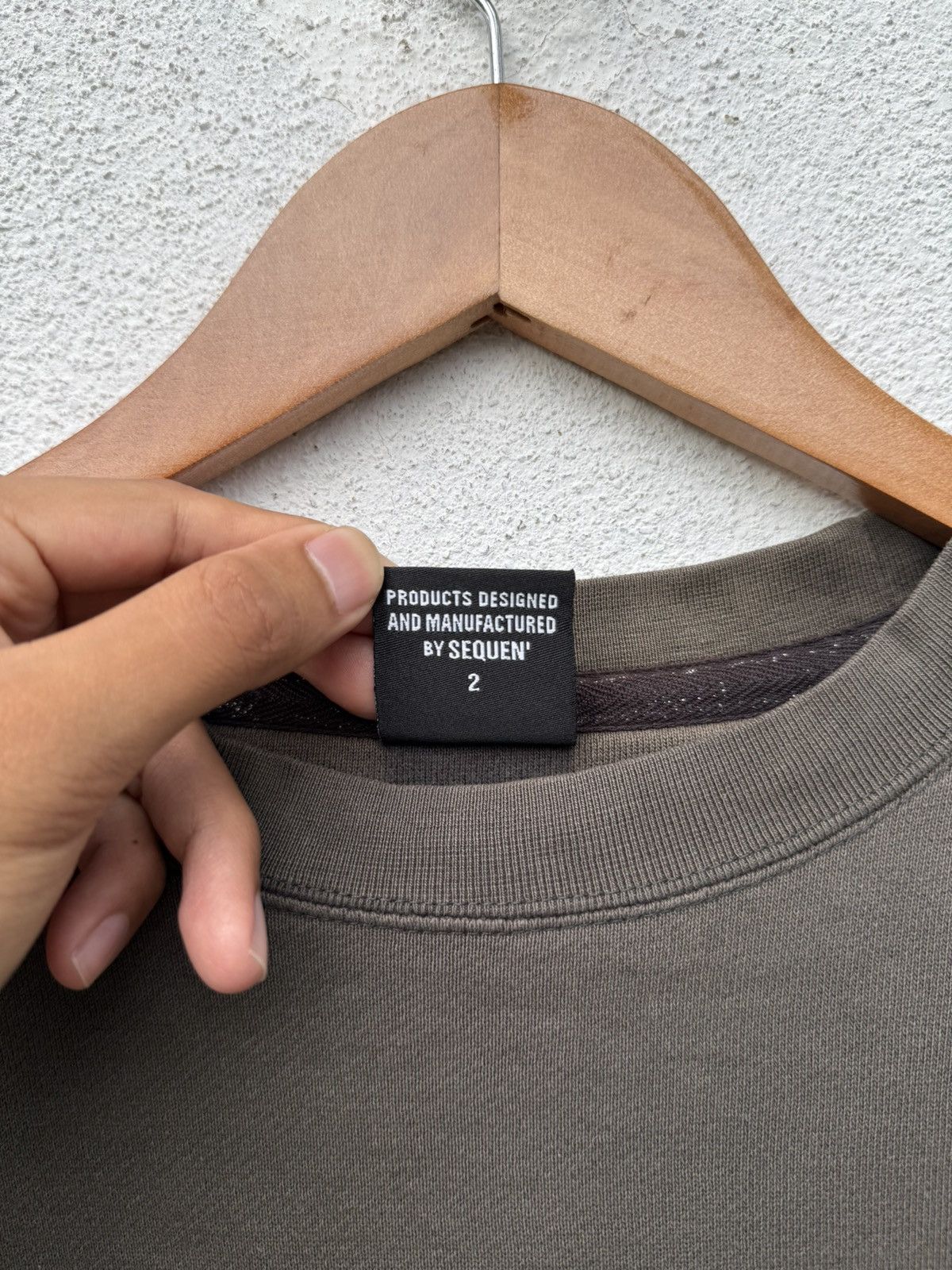 Japanese Brand 2000s Archival Sequen’ Japanese Brand Size US L / EU 52-54 / 3 - 7 Thumbnail