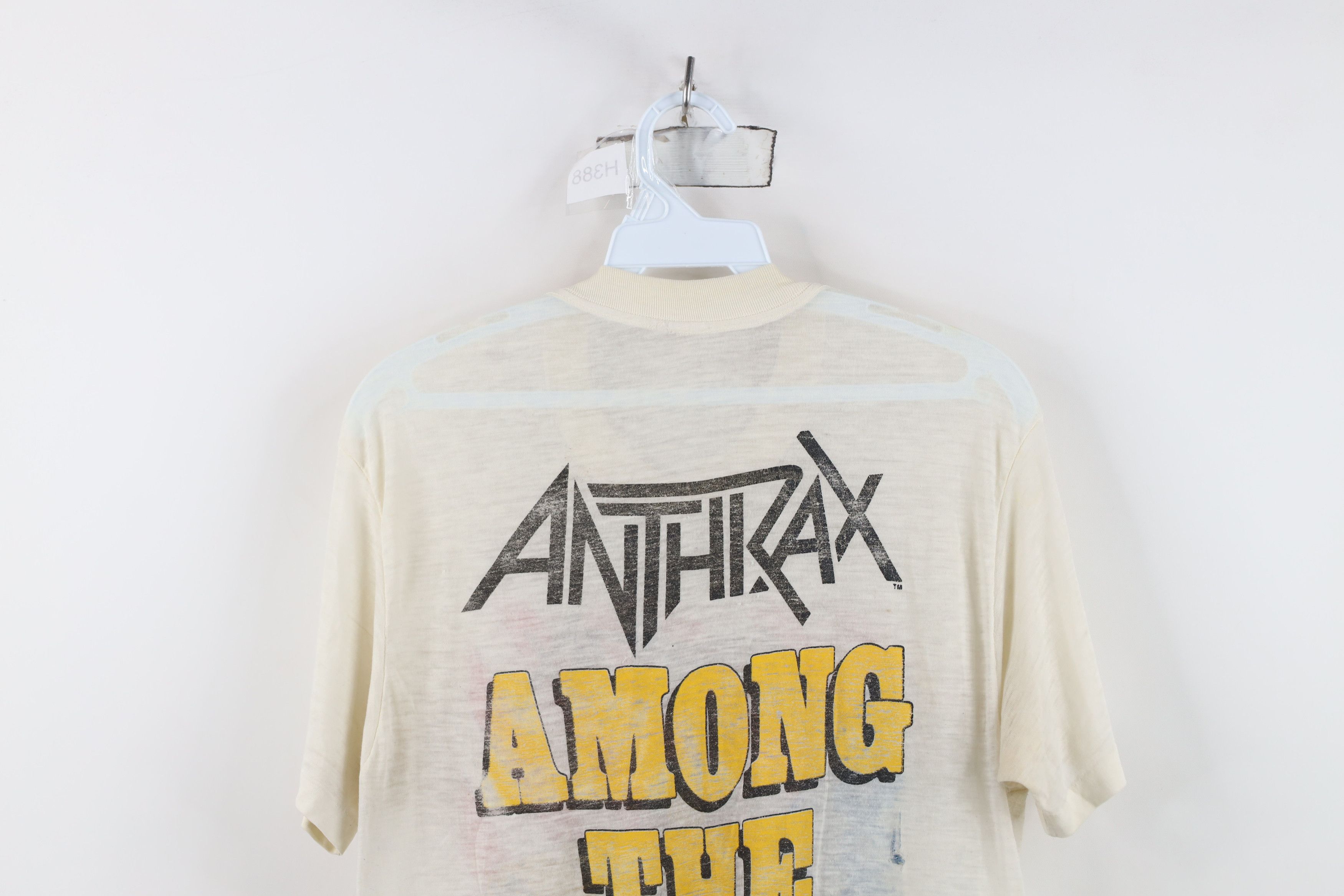 Vintage Vintage 80s Thin I Am The Law Anthrax Band T-Shirt White USA Size US S / EU 44-46 / 1 - 14 Thumbnail