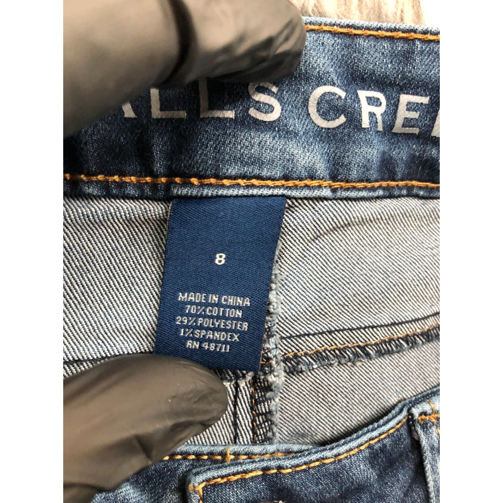 Vintage Falls Creek Boyfriend Shorts Womens Size 8 Mid Rise Medium Wash Blue Shirt Womens Casual Summer Modern 90s Boys? Size 30" / US 8 / IT 44 - 7 Thumbnail