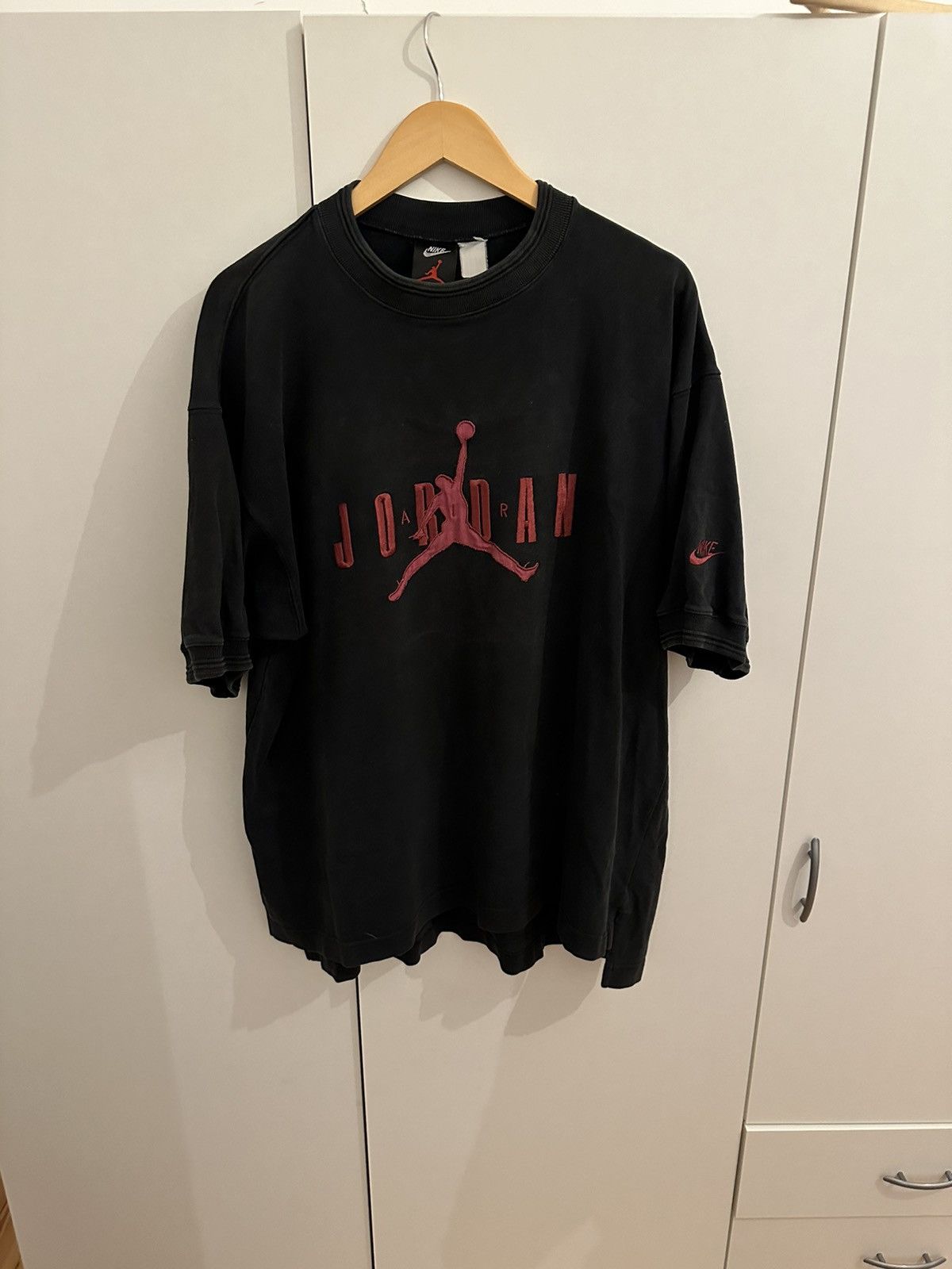 Nike Nike Air Jordan Shirt T-Shirt Size XL Vintage Jordan Shirt Size US XL / EU 56 / 4 - 1 Thumbnail