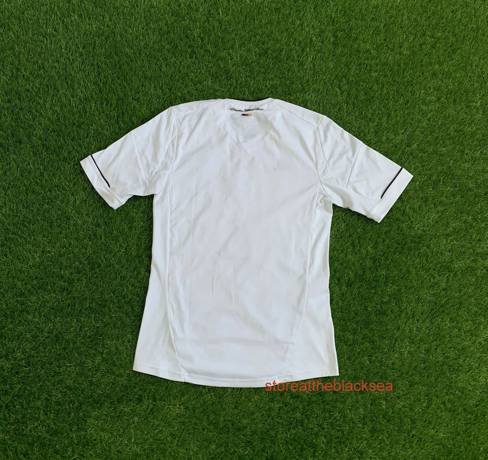 Adidas GERMANY NATIONAL TEAM 2012 2014 HOME FOOTBALL SOCCER SHIRT Size US S / EU 44-46 / 1 - 6 Thumbnail