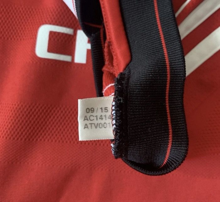 Adidas Jersey carrick manchester united Size US S / EU 44-46 / 1 - 9 Thumbnail