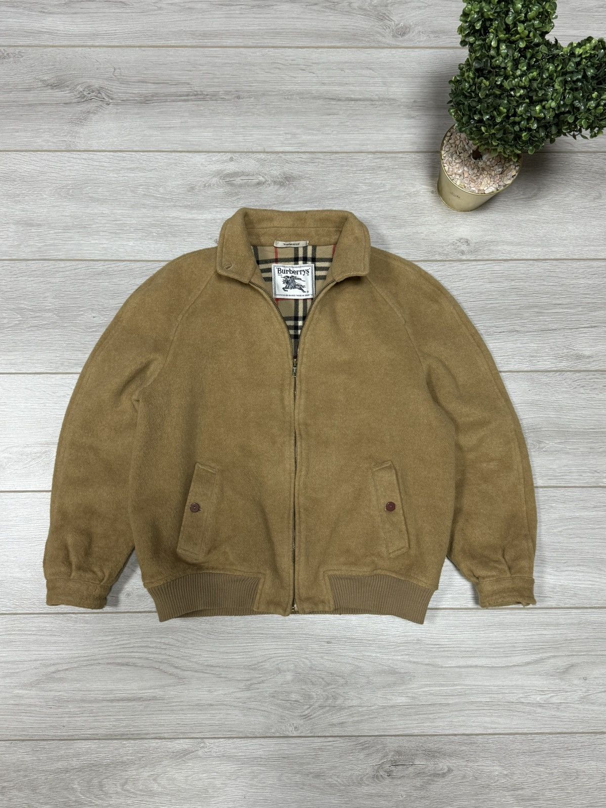 Burberry Burberry beige nova check bomber jacket wool zip Size US M / EU 48-50 / 2 - 3 Thumbnail