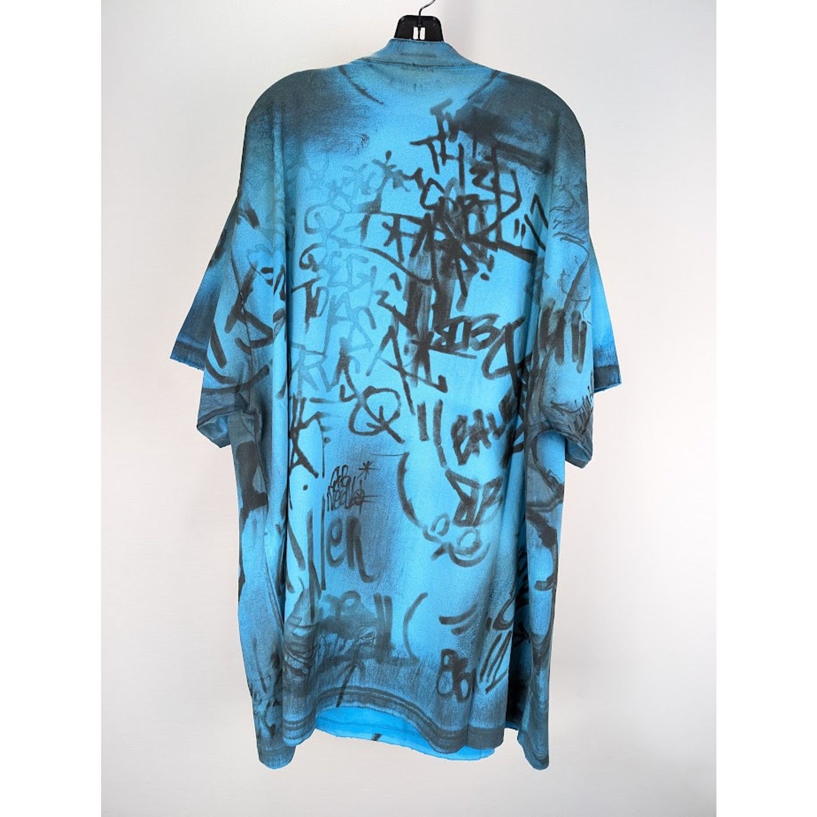 Balenciaga o1rshd1 Oversized T-Shirt Skater Graffiti in Azure Size US S / EU 44-46 / 1 - 8 Thumbnail