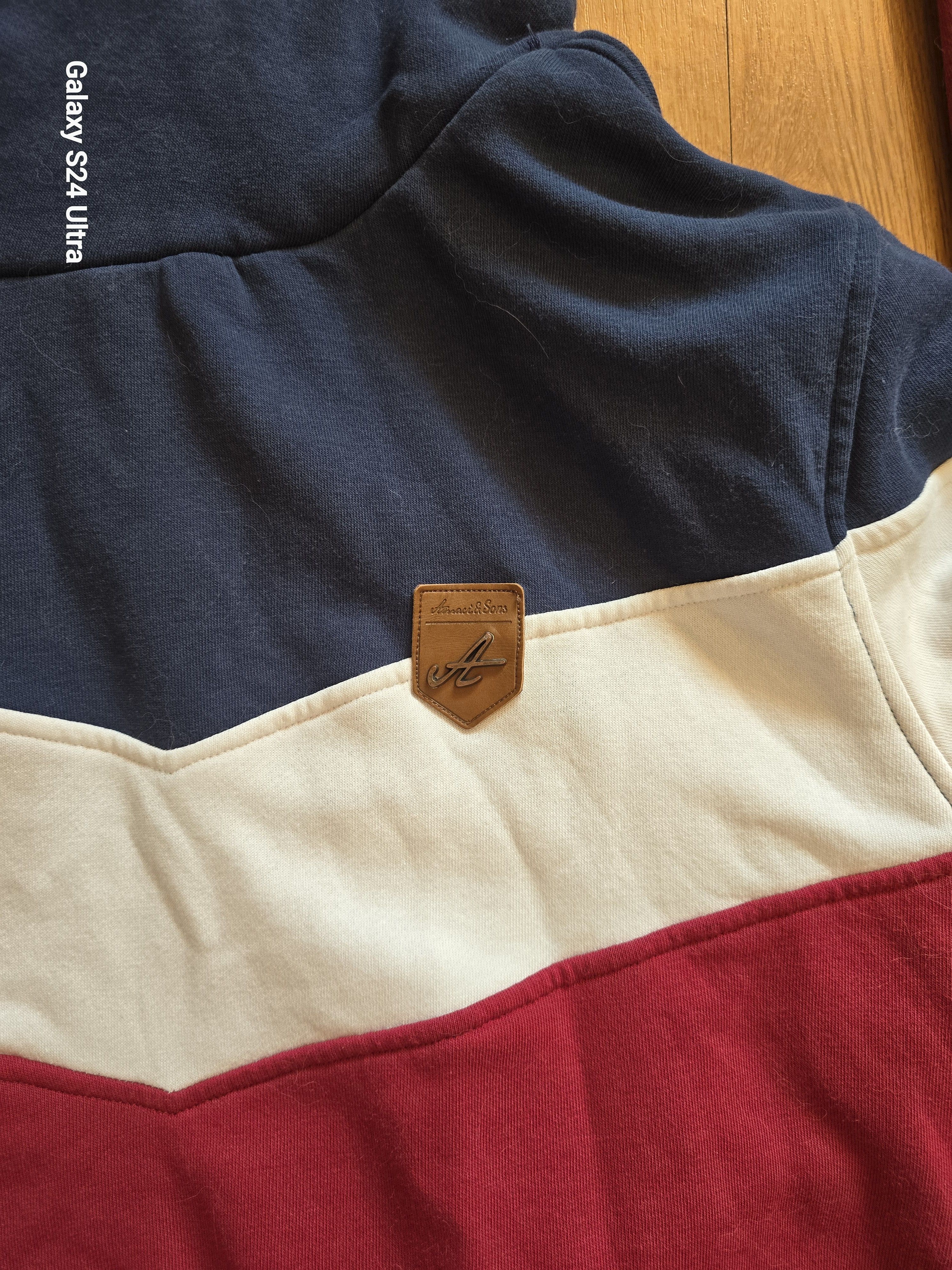 Other thick warm sweatshirt Size US XL / EU 56 / 4 - 2 Thumbnail