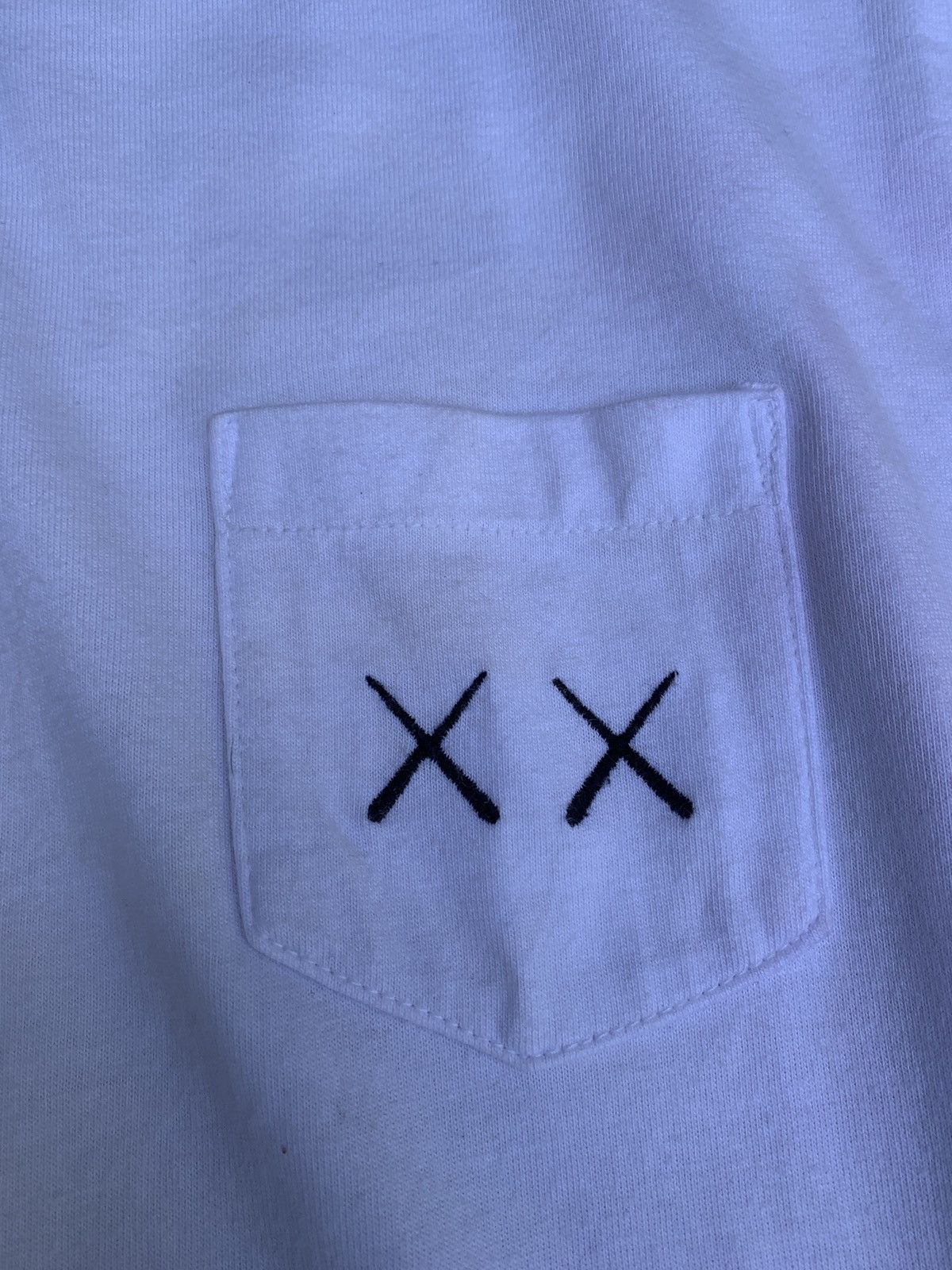 Cartoon Network × Kaws × Uniqlo Uniqlo x Kaws Sesame Street Pocket Graphic Top Size S / US 4 / IT 40 - 7 Thumbnail