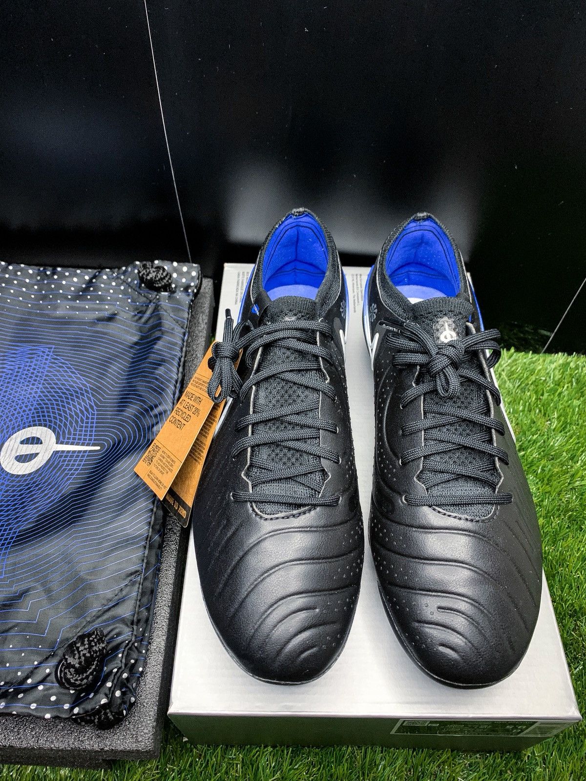 Nike Nike Tiempo Legend 10 Elite Size US 8 / EU 41 - 2 Thumbnail