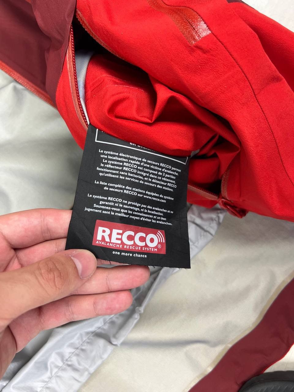 Arc'teryx Arcteryx GoreTex Recco XCR Jacket Size US M / EU 48-50 / 2 - 16 Thumbnail
