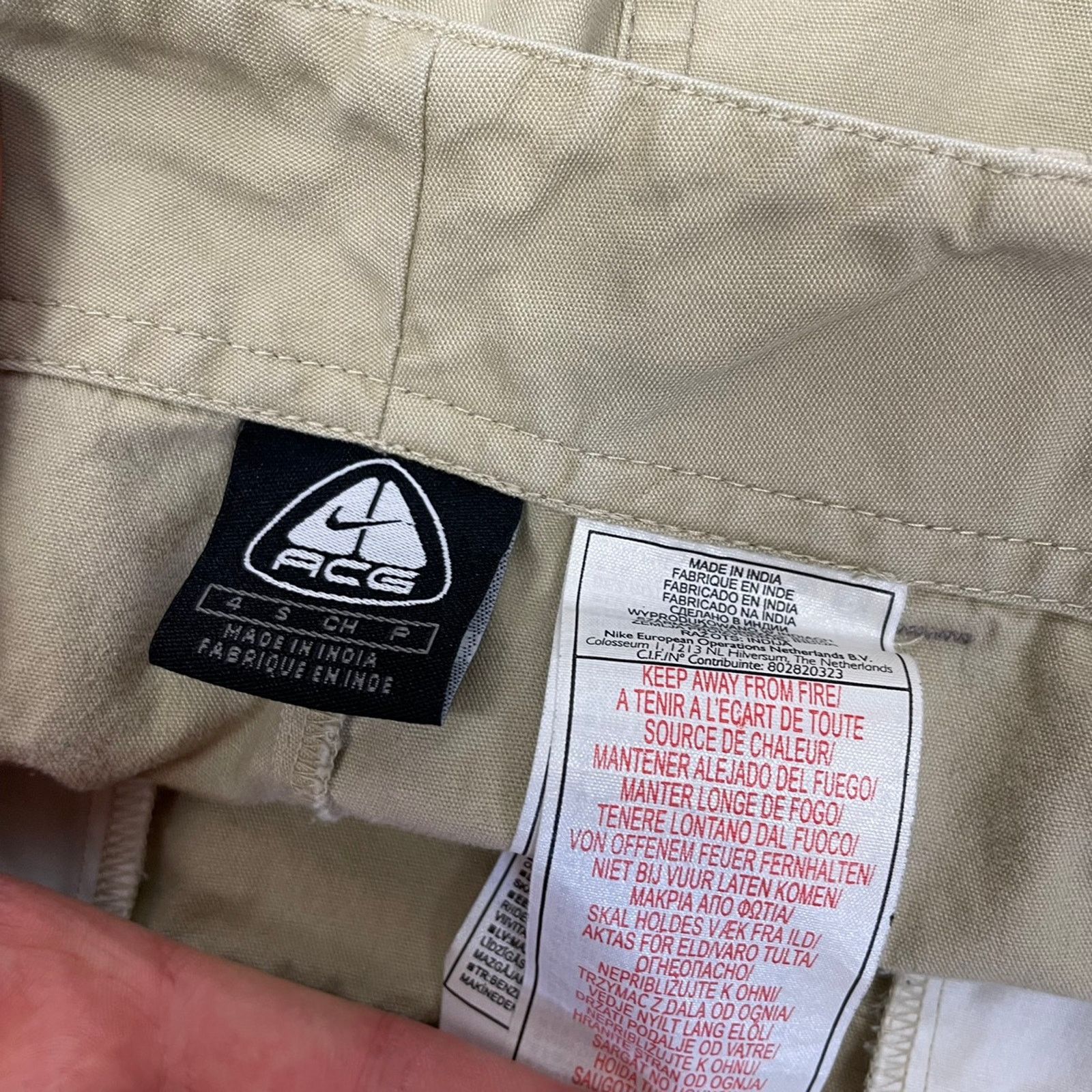 Nike × Nike ACG × Vintage Vintage Nike ACG Beige Shorts with small logo Size US 30 / EU 46 - 8 Thumbnail