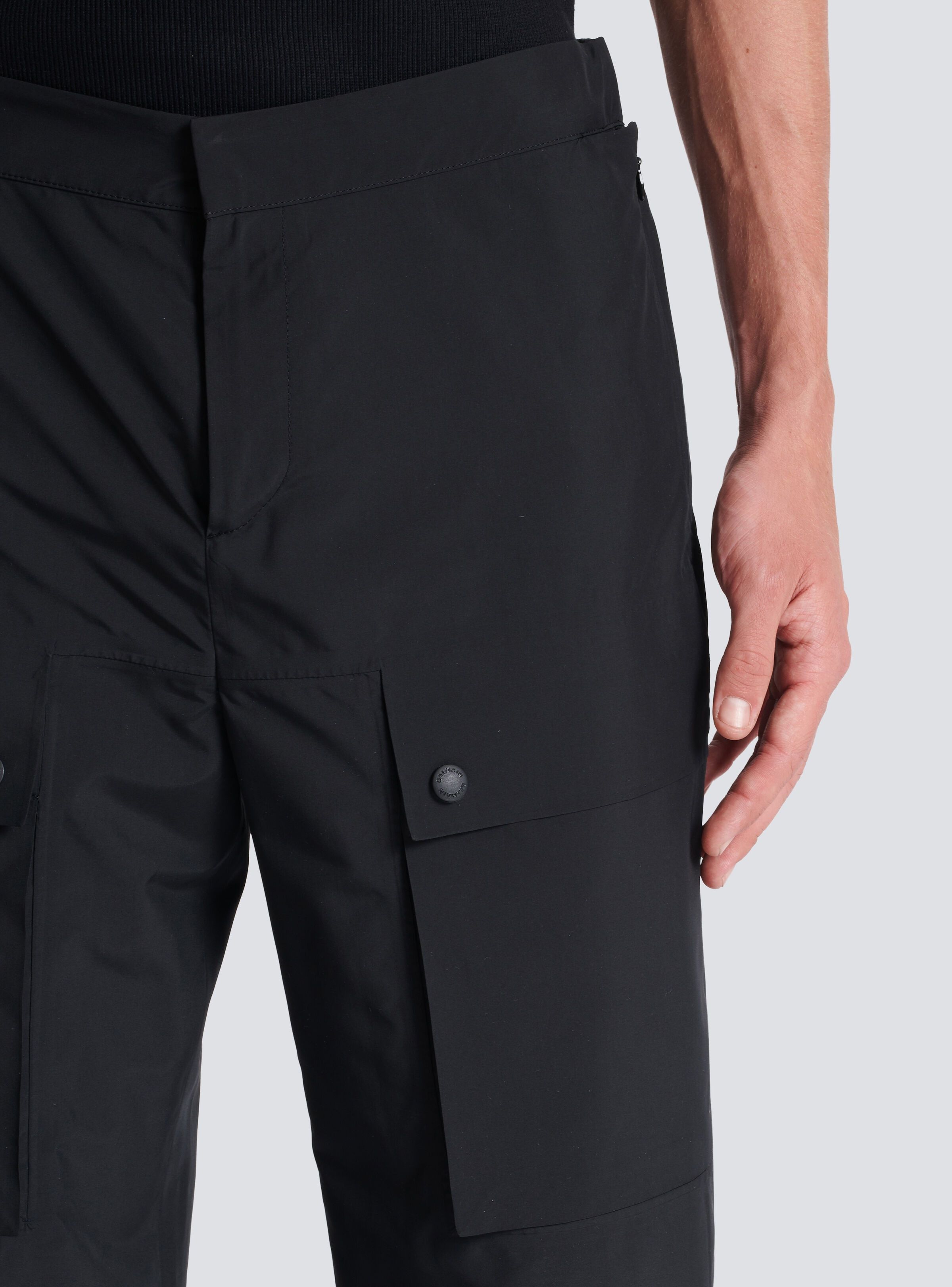 Balmain o1y0426 Cargo Pant in Black Size US 28 / EU 44 - 2 Thumbnail