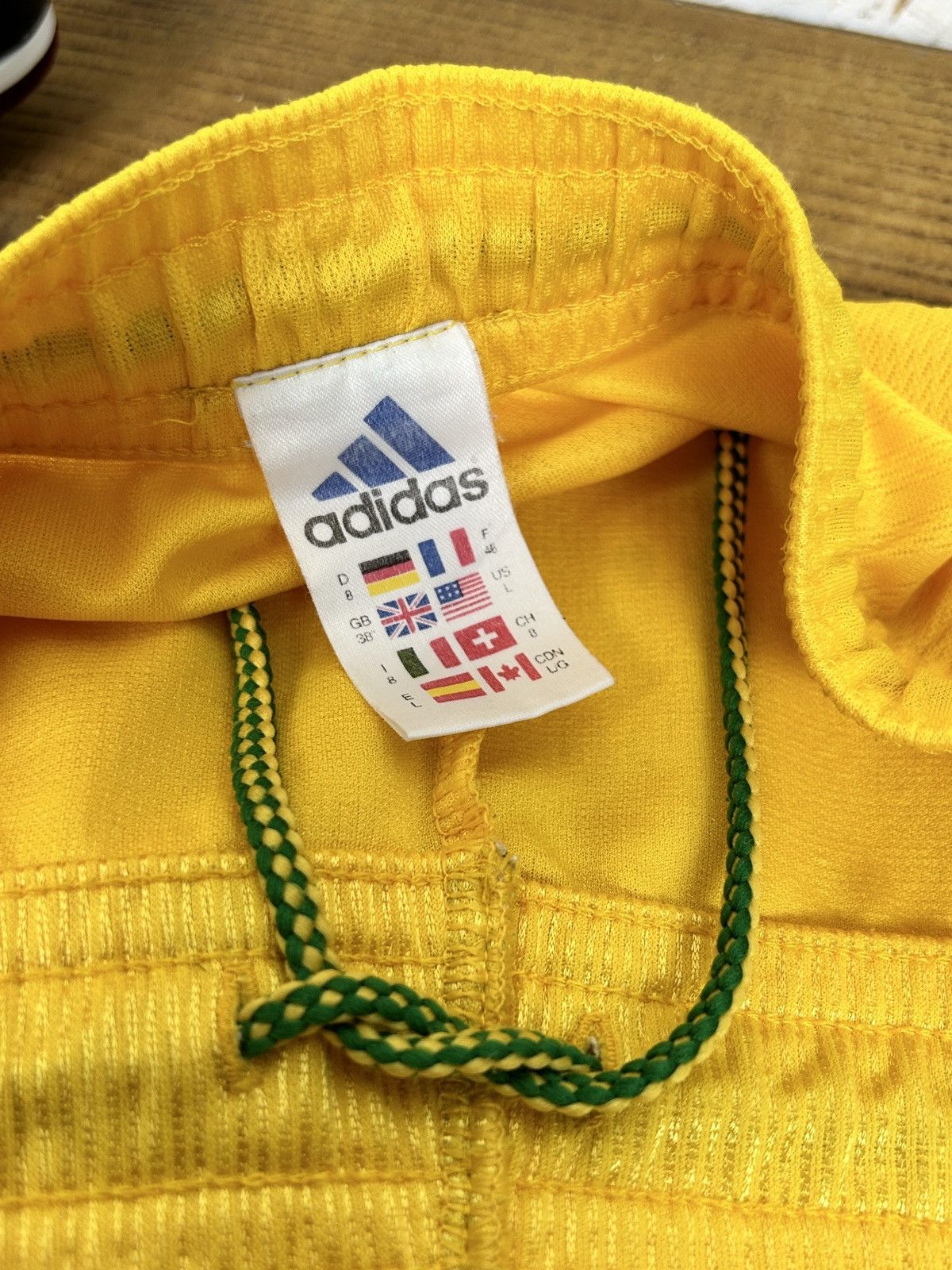 Adidas 90s Adidas FC Nantes 1998/99 Home Kit Soccer Shorts L/XL Size US 36 / EU 52 - 8 Thumbnail