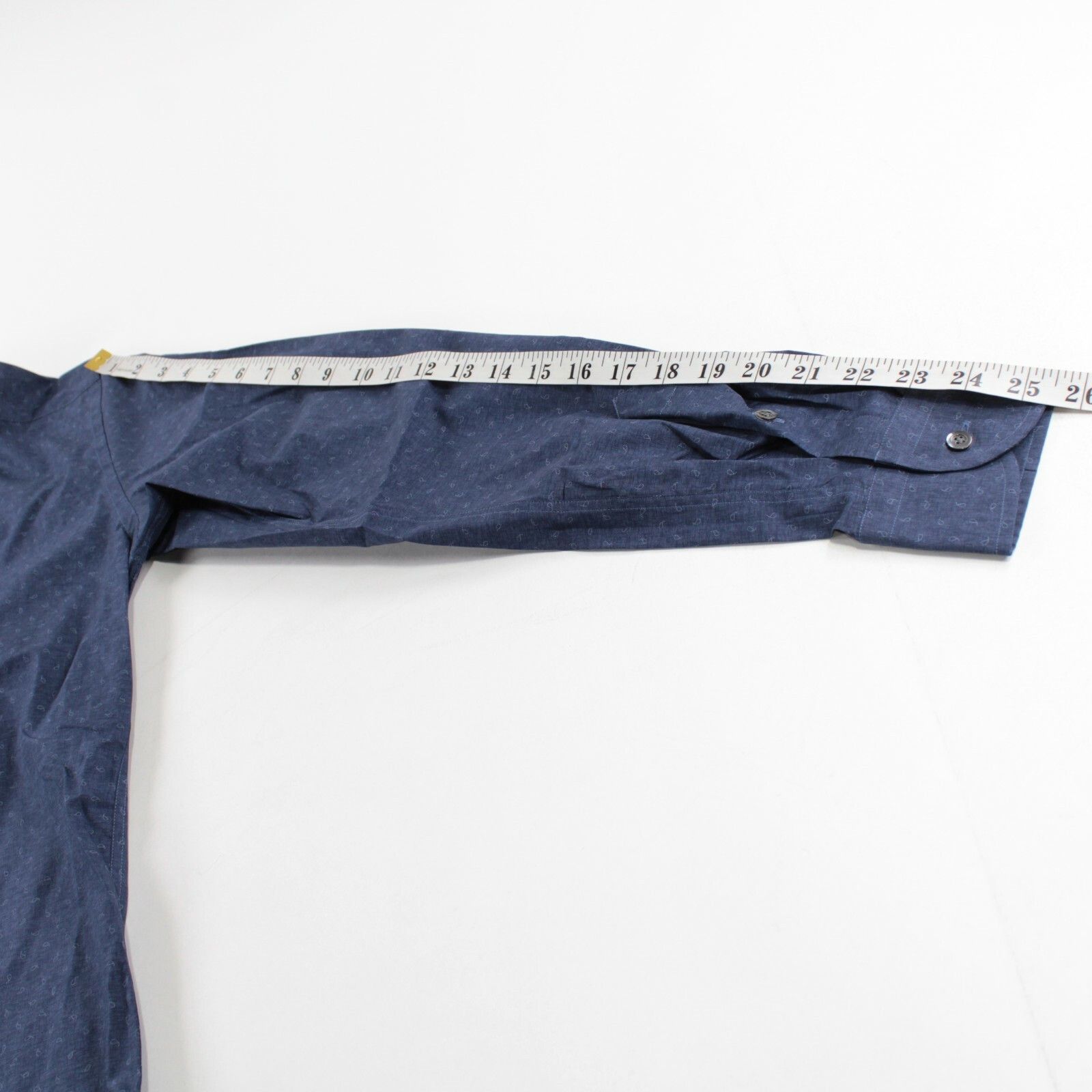 Luciano Barbera Luciano Barbera New with tags Shirt Size M US In Blue Size US M / EU 48-50 / 2 - 7 Thumbnail