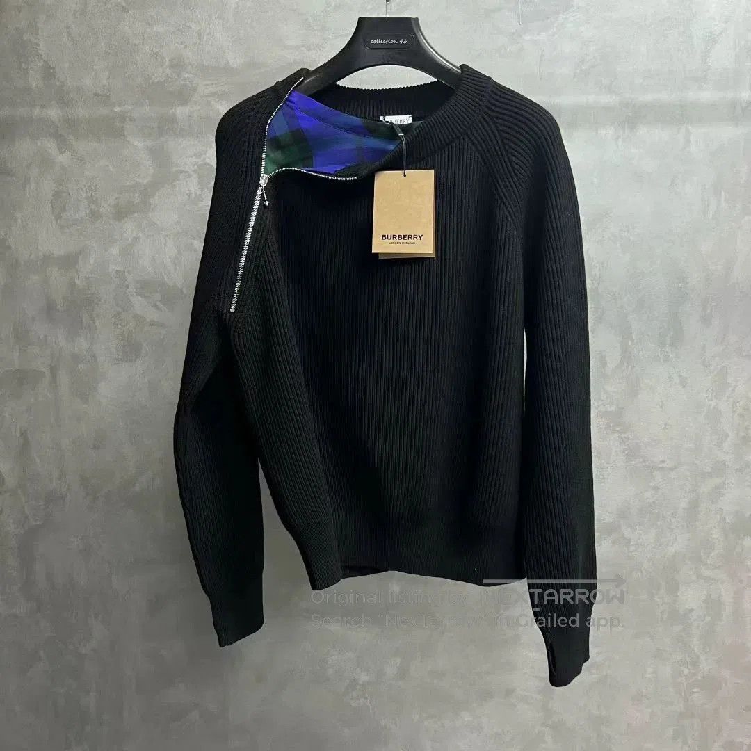 Burberry burberry black crewneck long-sleeve sweater. Size US M / EU 48-50 / 2 - 2 Thumbnail