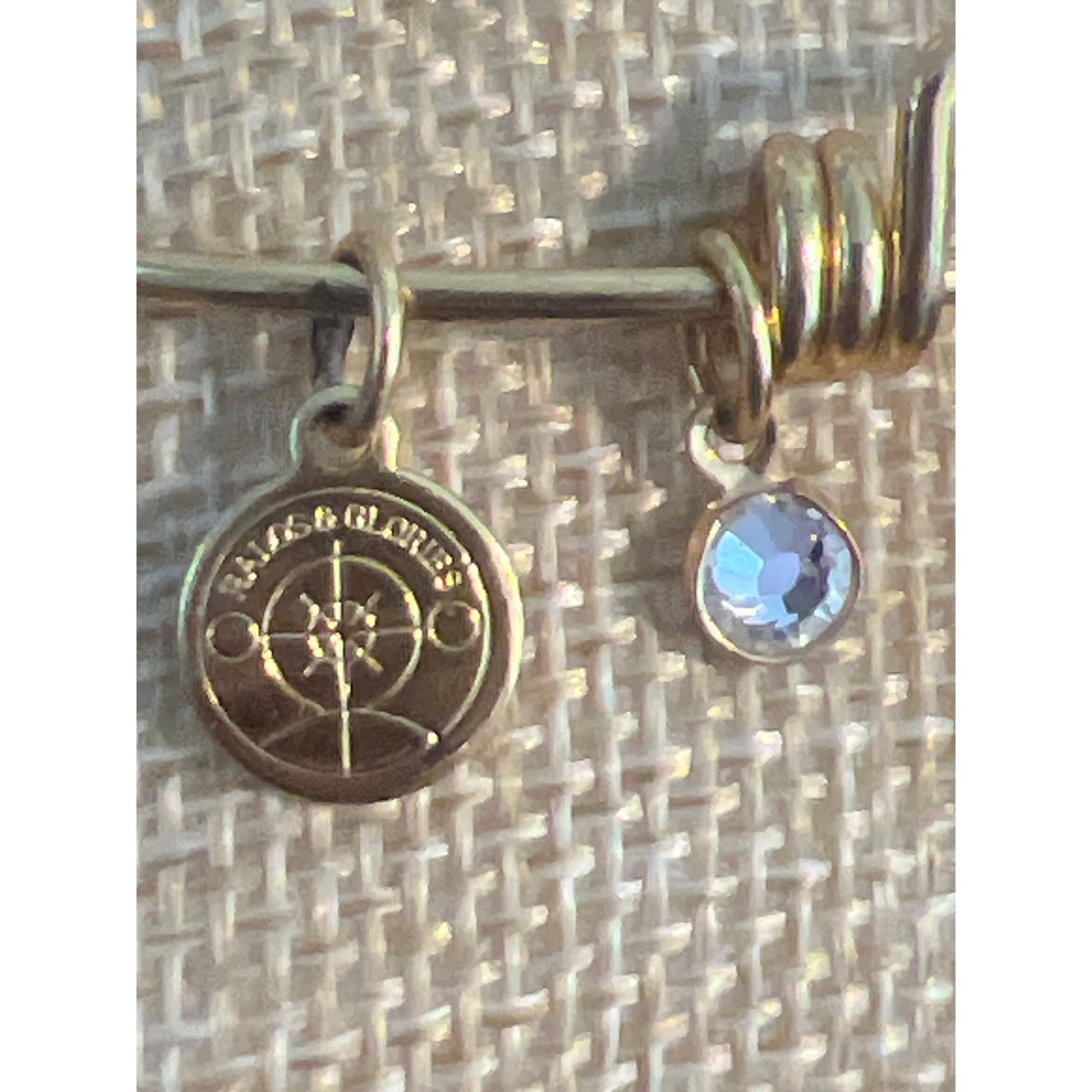 Other Basketball Hoop Charm Gold Tone Bangle Bracelet Halos Glorie Size ONE SIZE - 3 Thumbnail