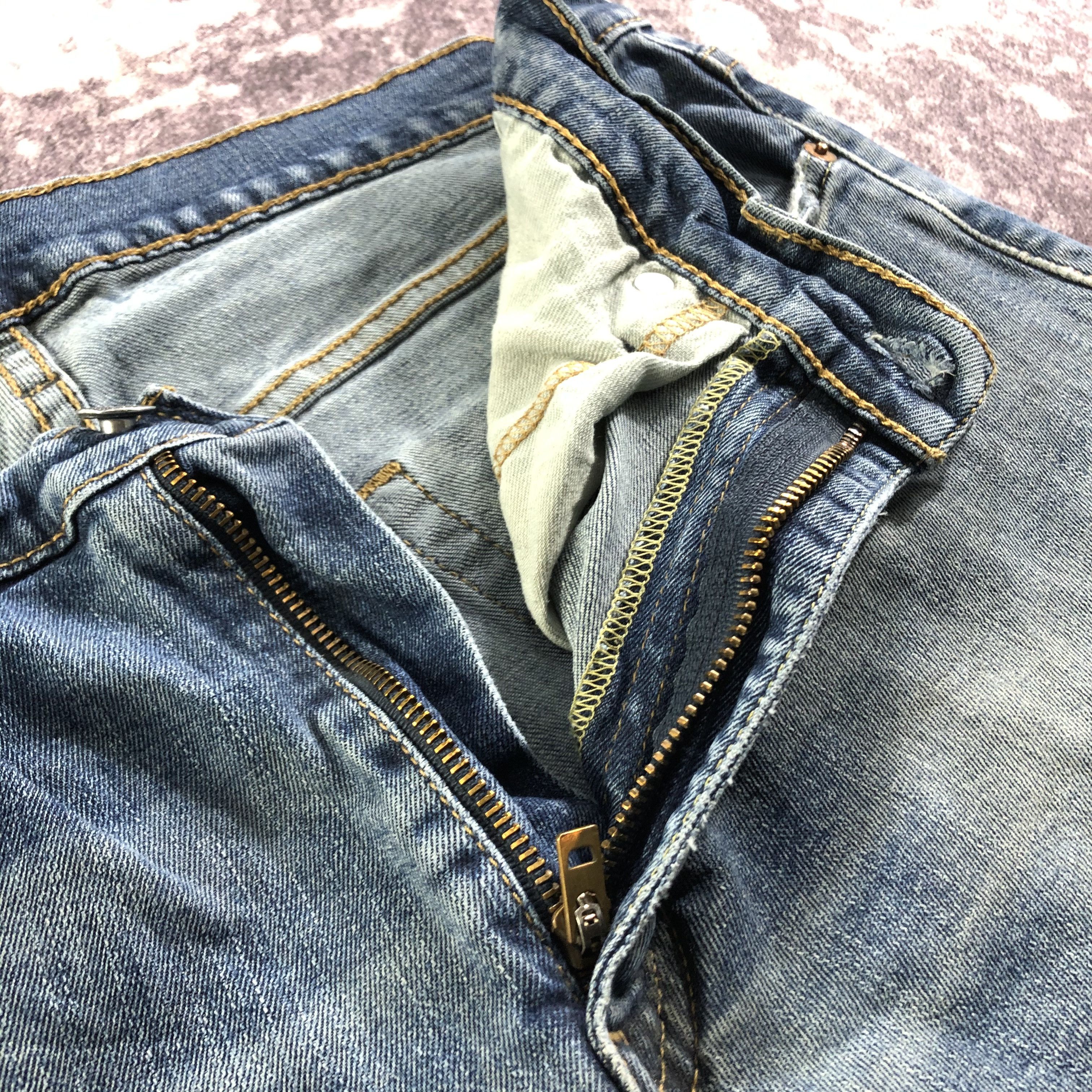 Levi's × Vintage Vintage Distress Levis 559 Jeans-JM3440 Size US 34 / EU 50 - 9 Thumbnail