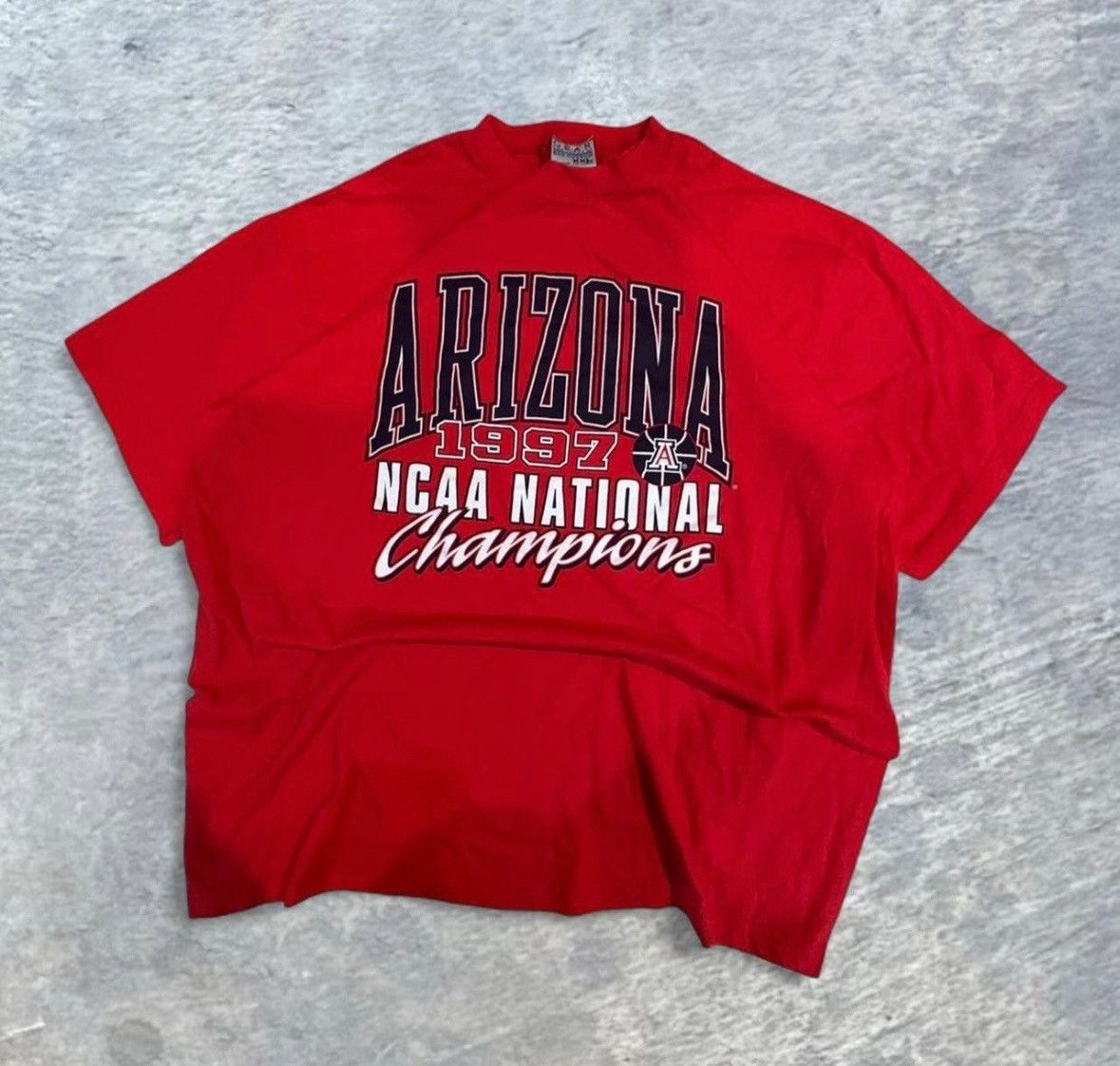 Other Vintage 1997 Arizona Wildcats NCAA Championship Shirt Size US XXL / EU 58 / 5 - 1 Thumbnail