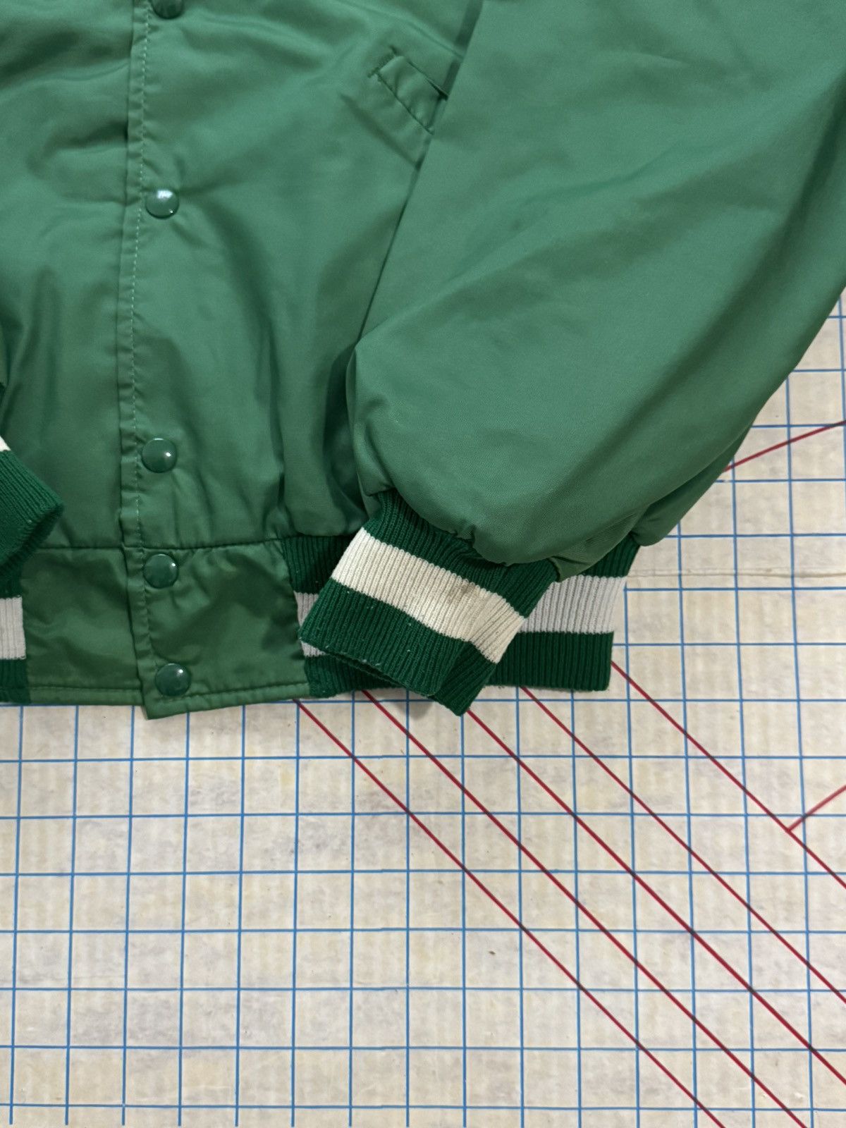 NCAA Vintage Ohio University Bobcats Satin Bomber Jacket Green Size US XL / EU 56 / 4 - 8 Thumbnail