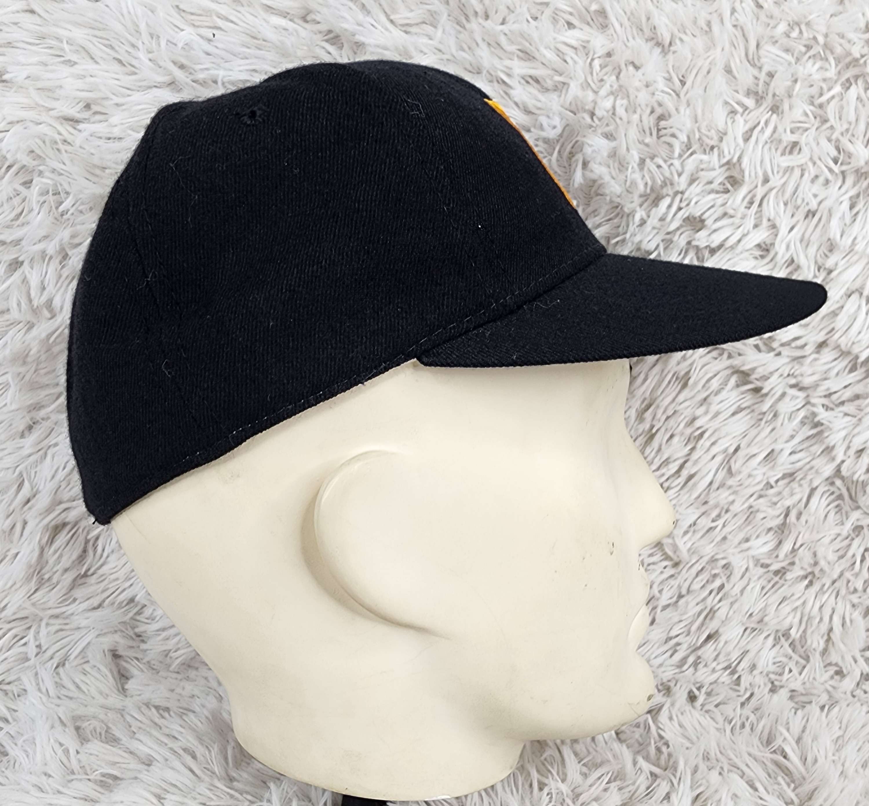 New Era Vintage New Era MLB Pittsburgh Pirates hat Size 7 1/4 Size ONE SIZE - 4 Thumbnail