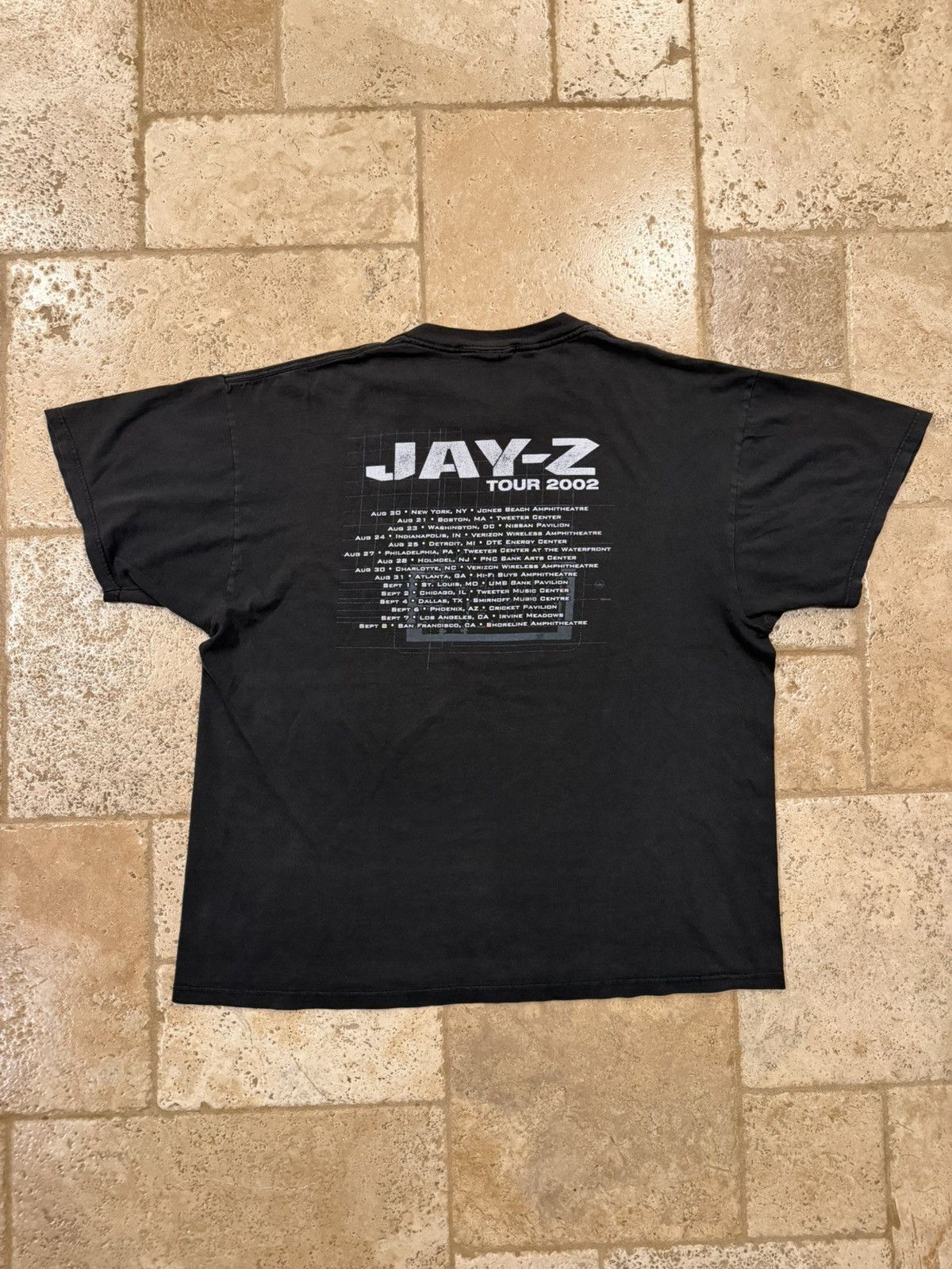 Vintage Vintage Jay Z 2002 Tour Faded Rap Tee Size US XL / EU 56 / 4 - 8 Thumbnail