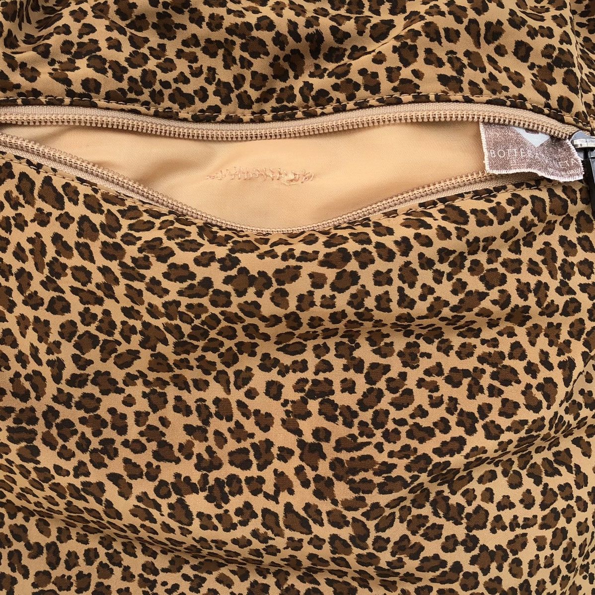 Bottega Veneta Vintage Bottega Veneta Leopard Print Tote Bag Size ONE SIZE - 10 Thumbnail