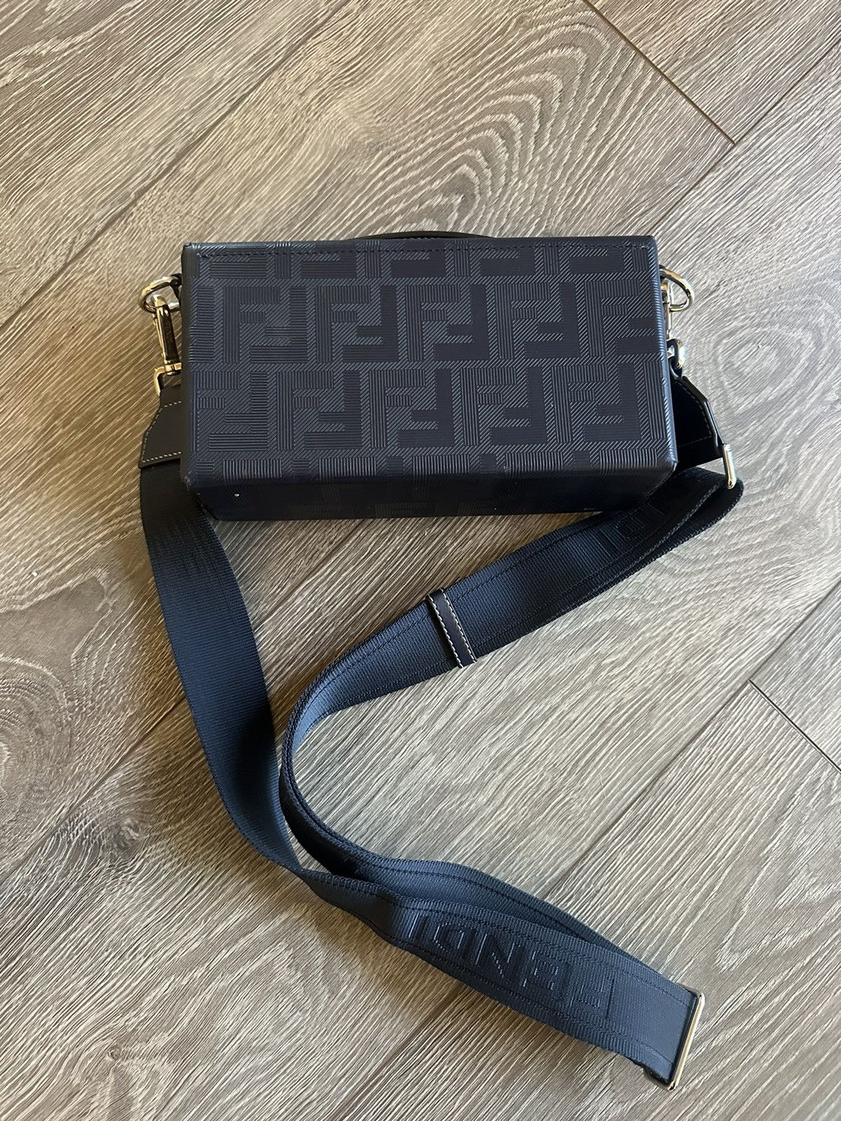 Fendi Fendi Baguette Soft Trunk Size ONE SIZE - 5 Thumbnail