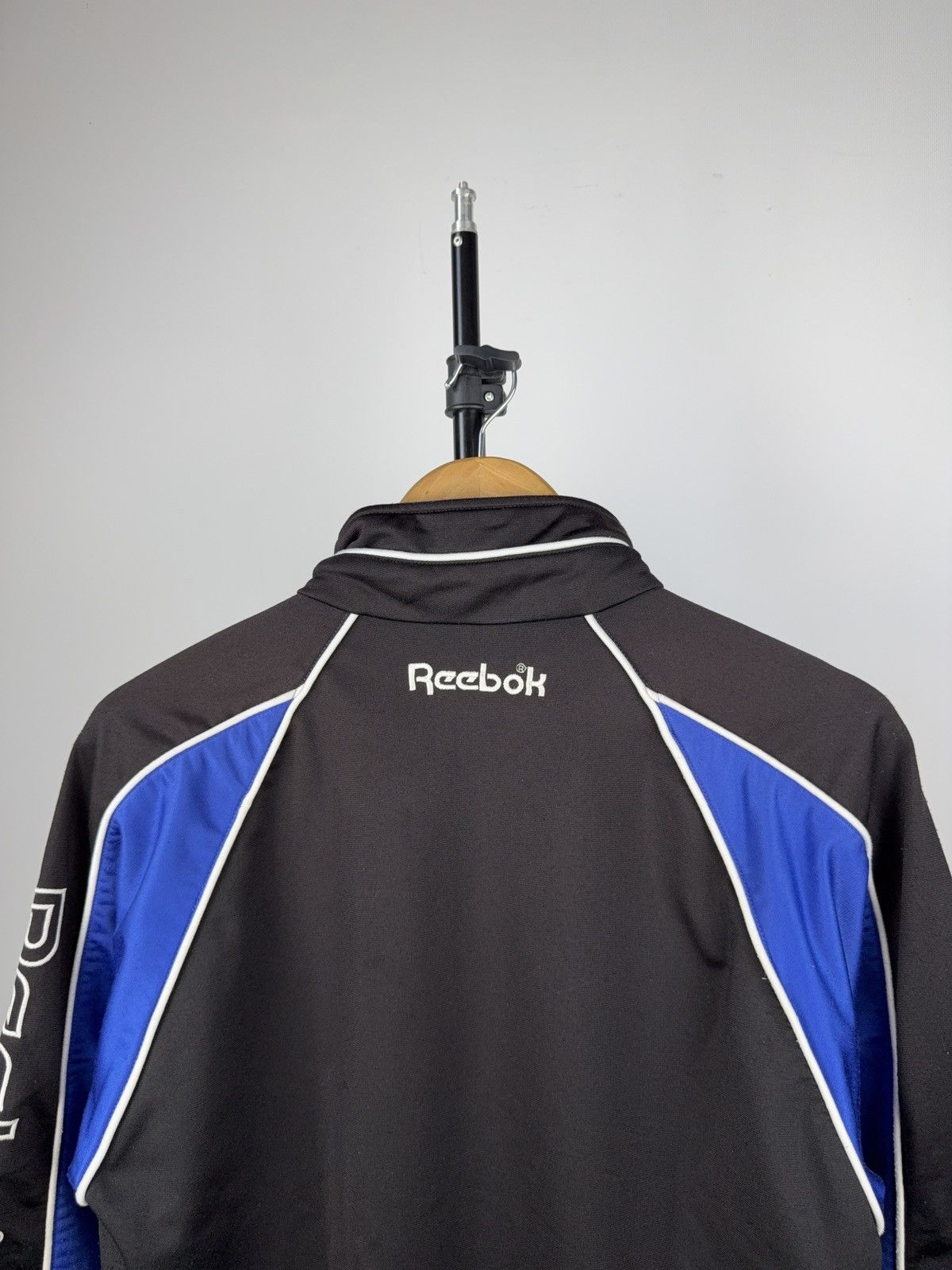 Reebok Vintage 90s Reebok Vector Logo Track Jacket Black Blue Size US S / EU 44-46 / 1 - 13 Thumbnail