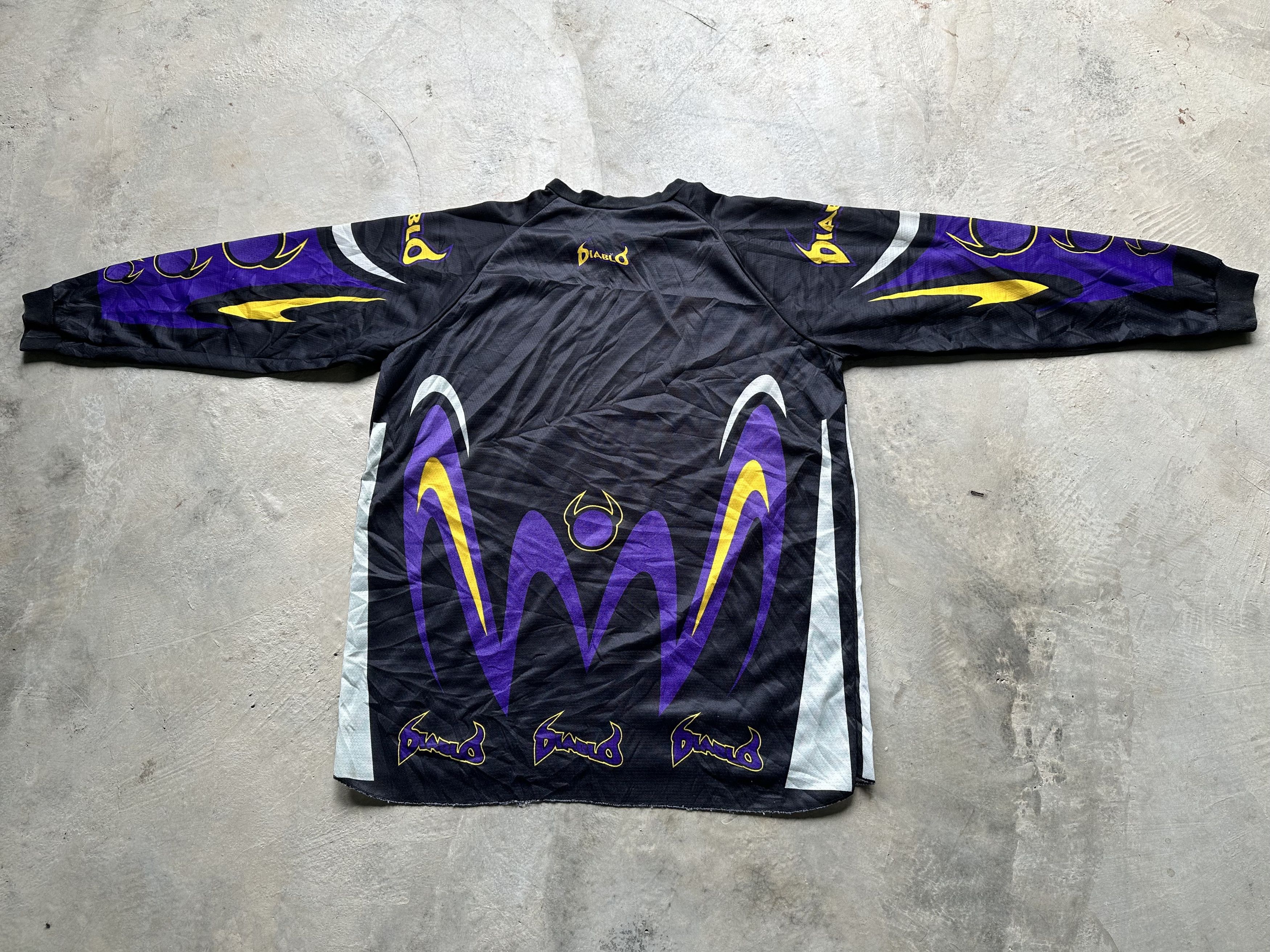 Vintage Vintage Diablo Jersey Crazy Graphics Flare Size US XL / EU 56 / 4 - 4 Thumbnail