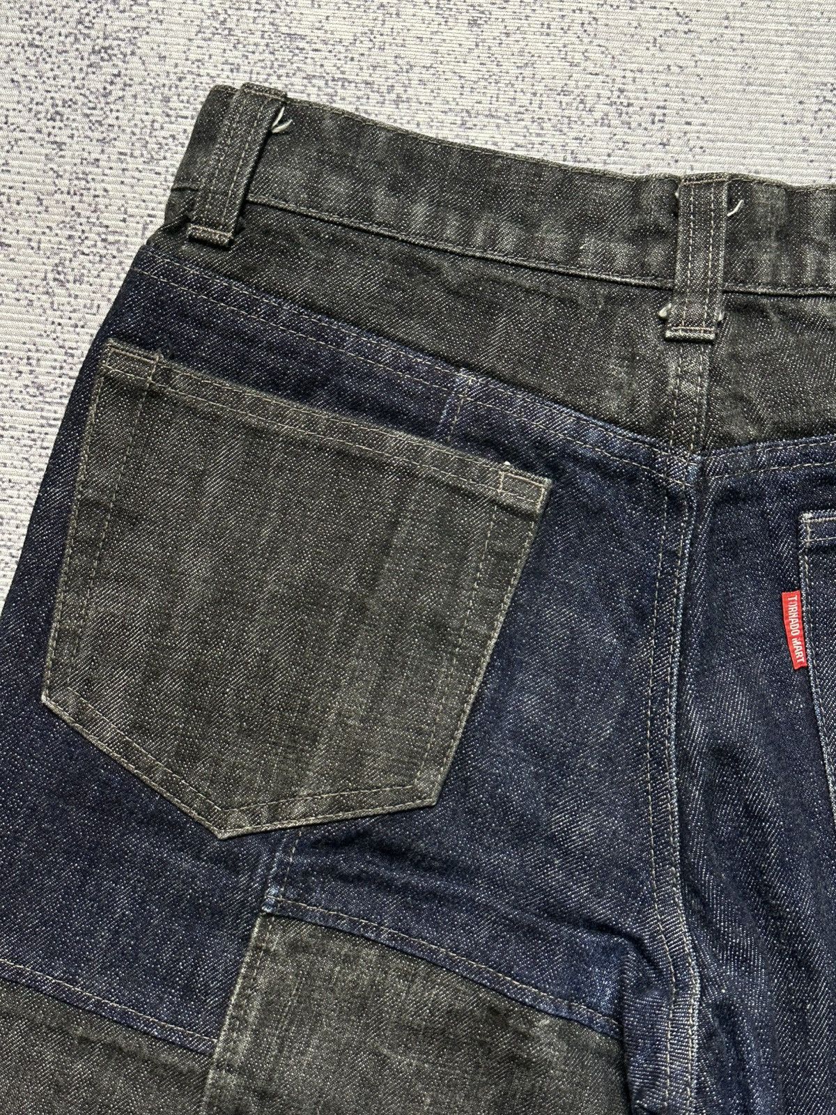 Undercover × Uniqlo 2000s Tornado Mart Flare Patchwork Denim Jeans Size US 30 / EU 46 - 14 Thumbnail