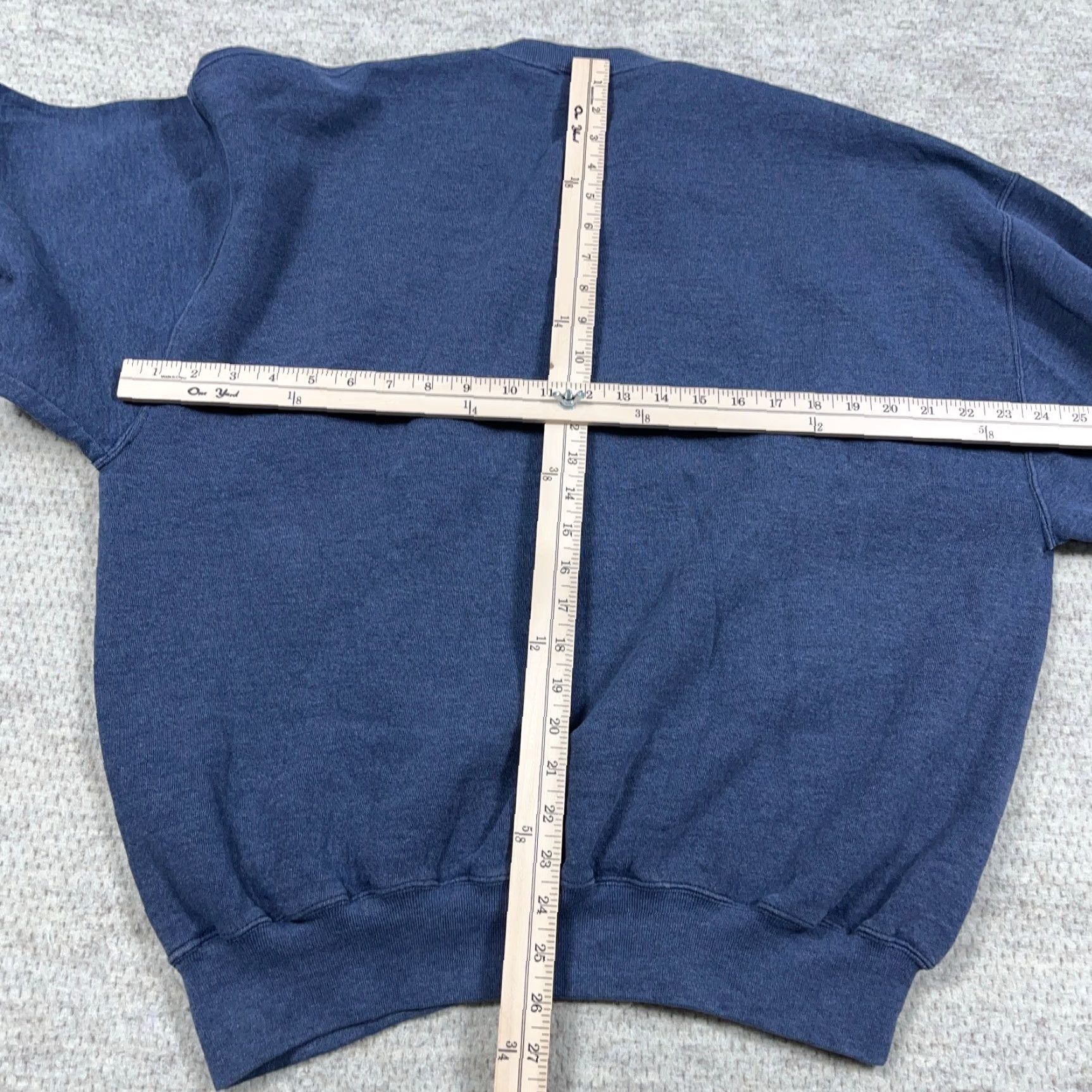 Russell Athletic VINTAGE Russell Sweatshirt Men XL Blue Crewneck Pullover Heavyweight 90s Hipster Retro Customary? Size US XL / EU 56 / 4 - 6 Thumbnail