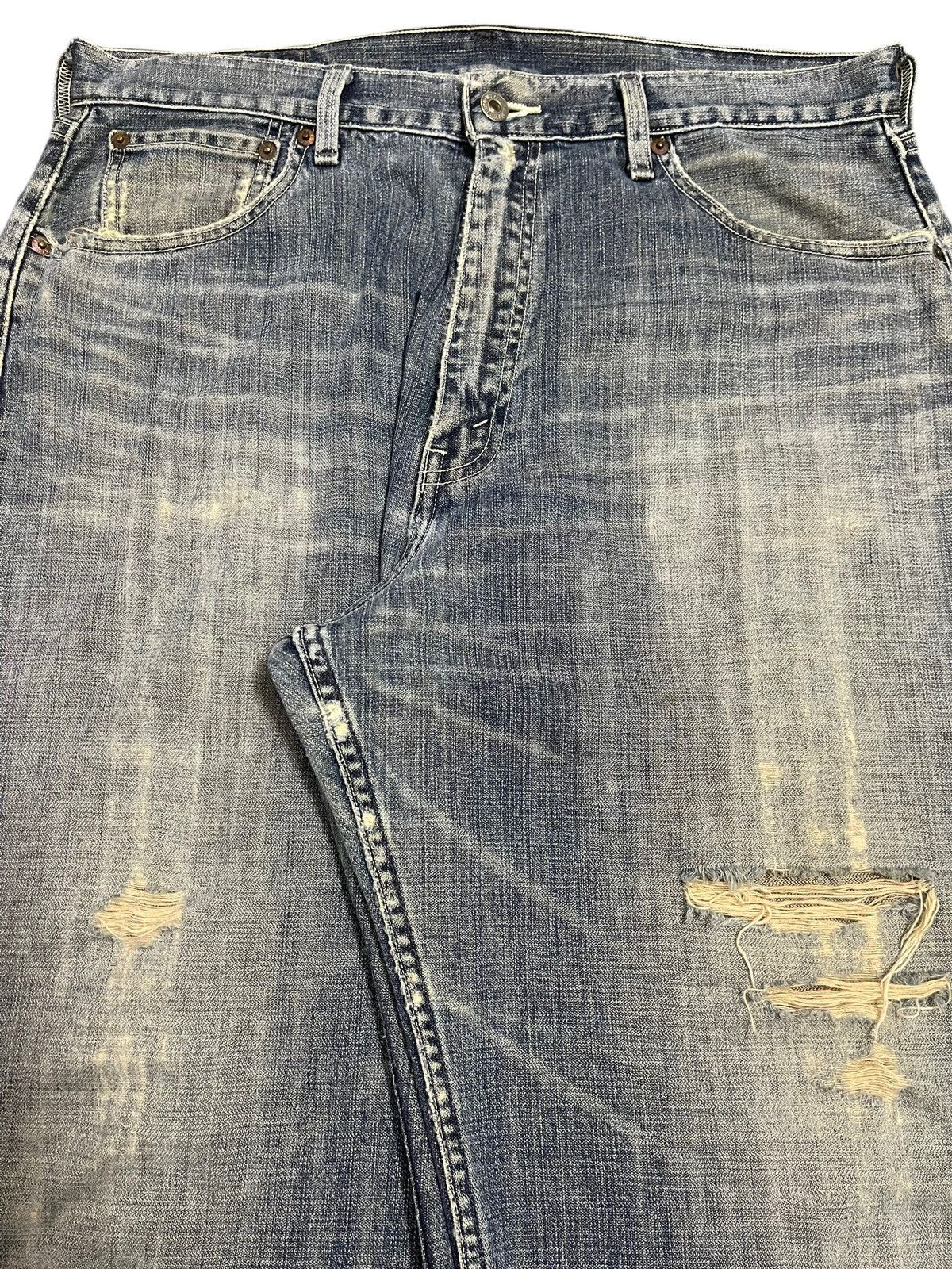 Levi's Vintage 90s Levis 504 Blue Wash Distressed Loose Jeans Size US 35 - 4 Thumbnail