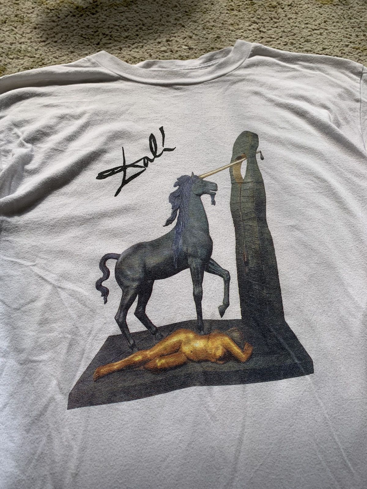 Vintage Vintage 90’s Dali Unicorn Art Tee Single Stitch Size US L / EU 52-54 / 3 - 1 Thumbnail
