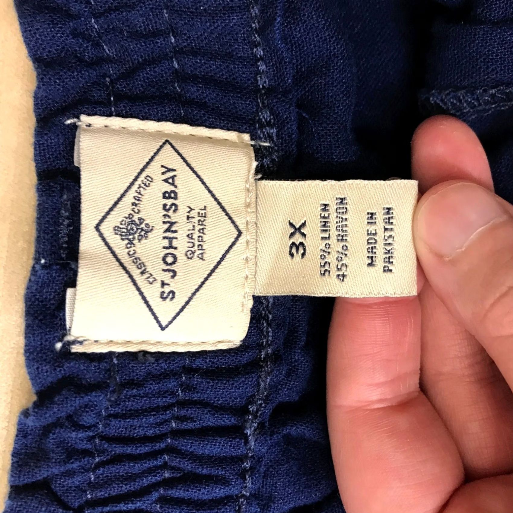 Vintage St. John's Bay Womens 3X Navy Blue Linen Blend Elastic Waist Casual Shorts Size 40" / US 18 - 7 Thumbnail