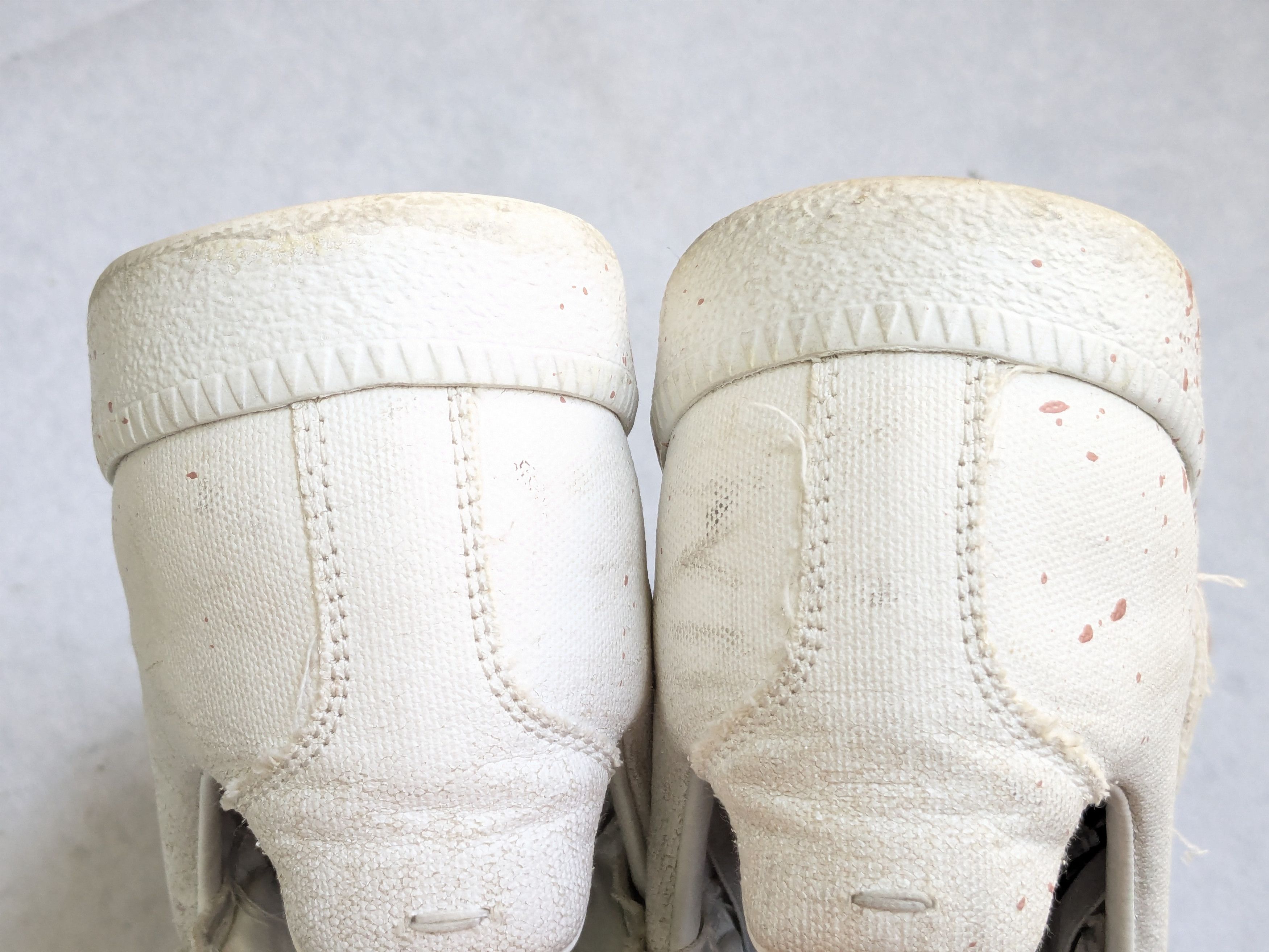 Maison Margiela Maison Margiela Replica GAT White Pink Paint Splatter 8 41 Size US 8 / EU 41 - 16 Thumbnail