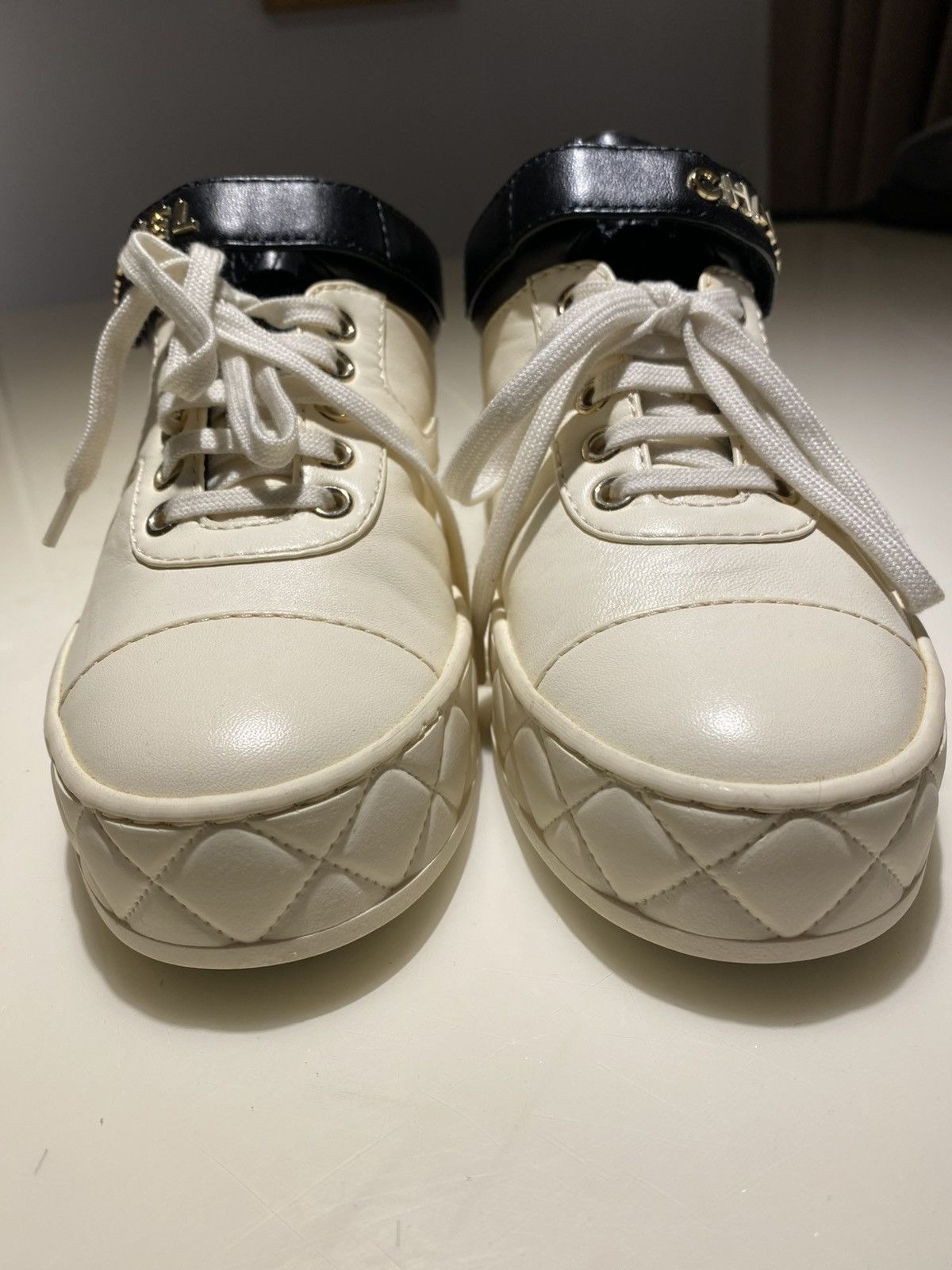 Chanel Chanel Coco Mark Leather Trainers US5.5 Size US 5.5 / IT 35.5 - 7 Thumbnail